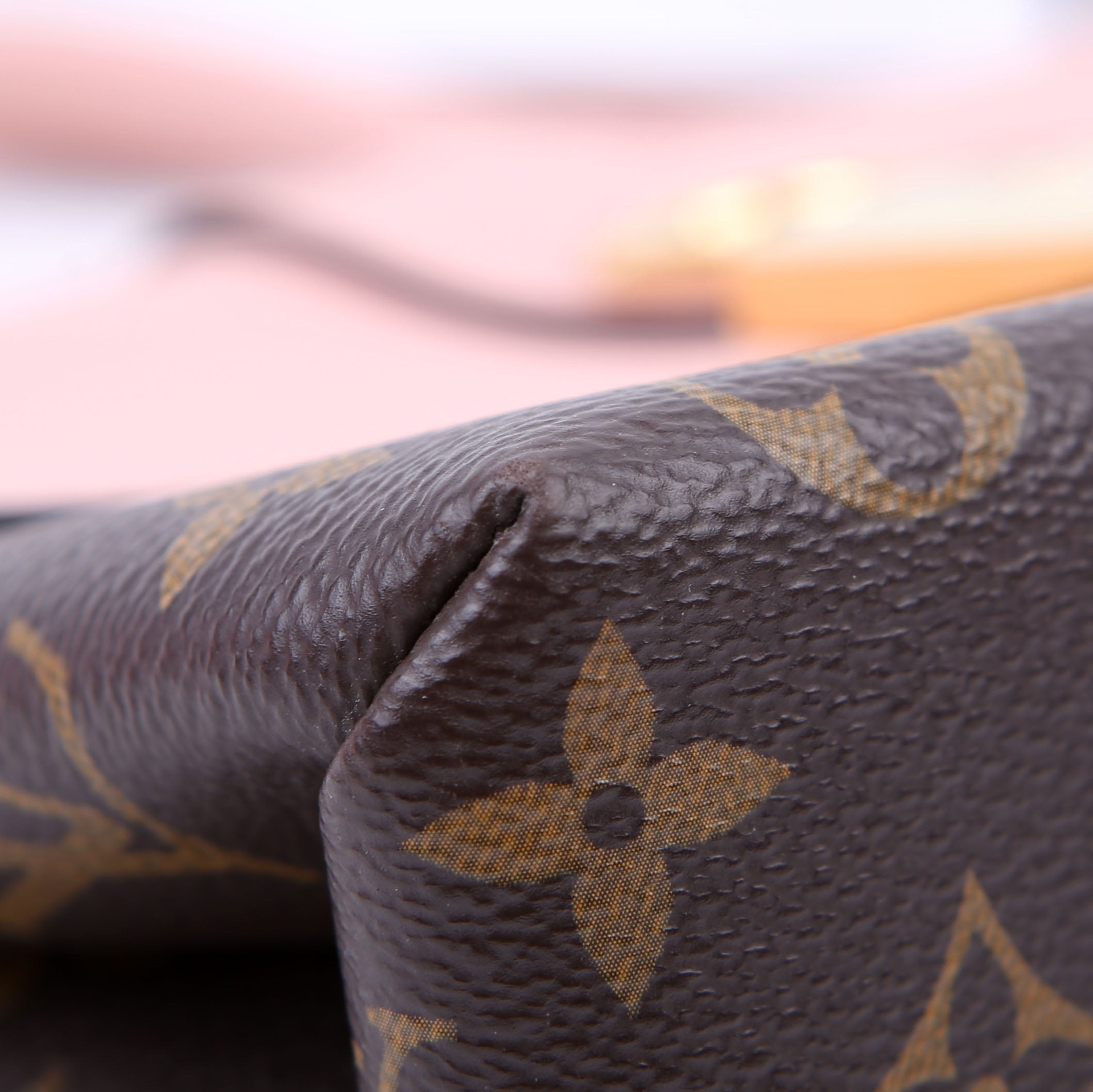 Louis Vuitton Locky BB Monogram Pink