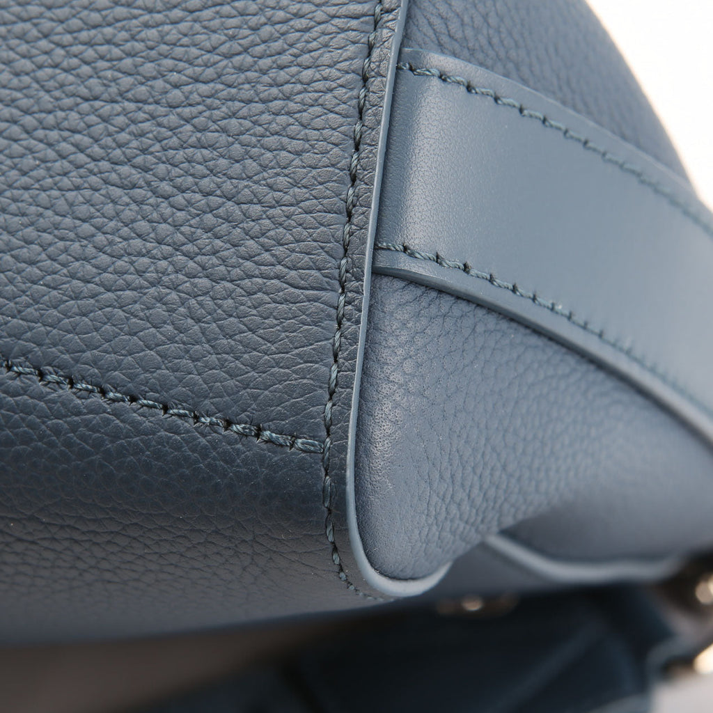 Louis Vuitton Takeoff Messenger Aerogram Calfskin Blue