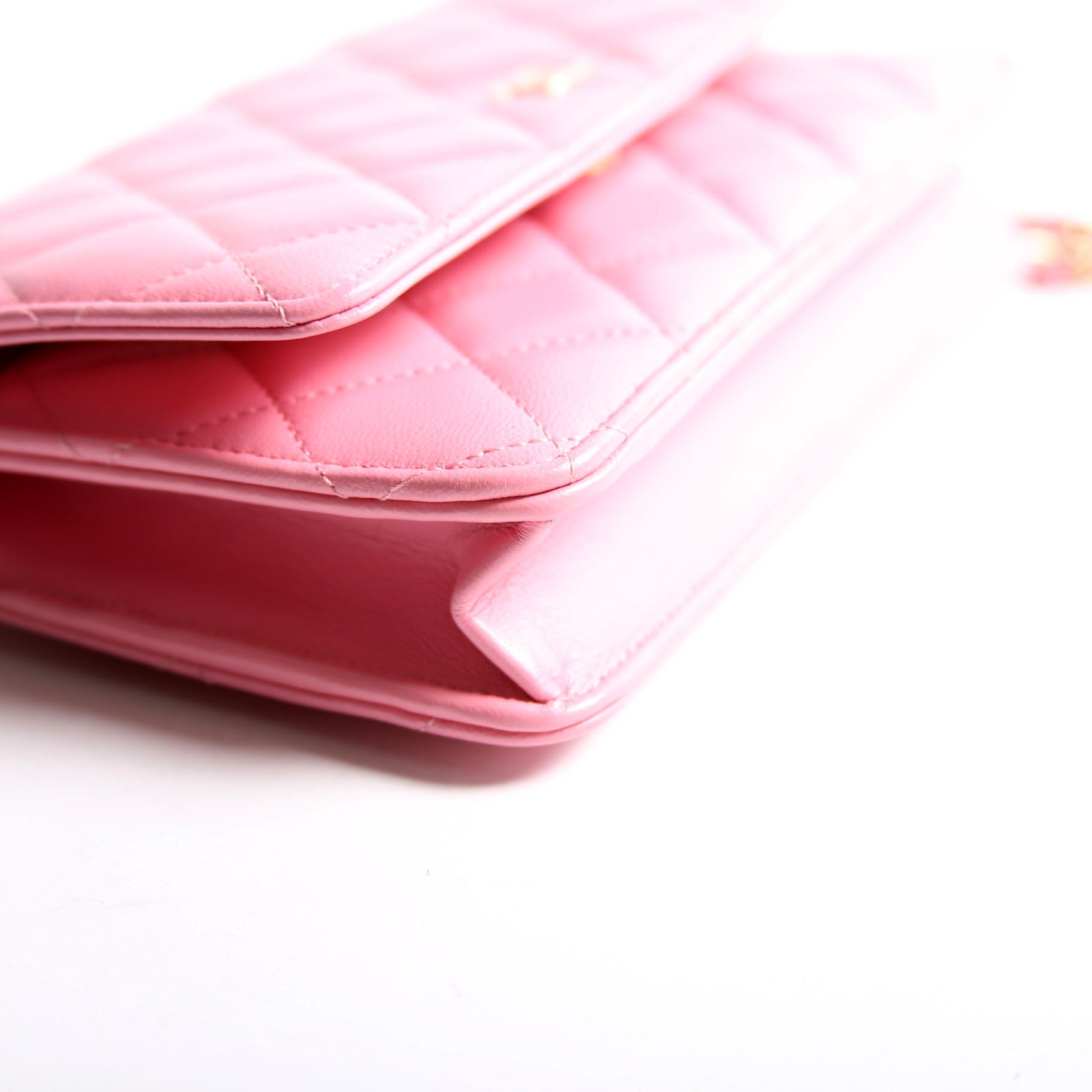 Chanel WOC Classic Quilted Lambskin RFID Pink