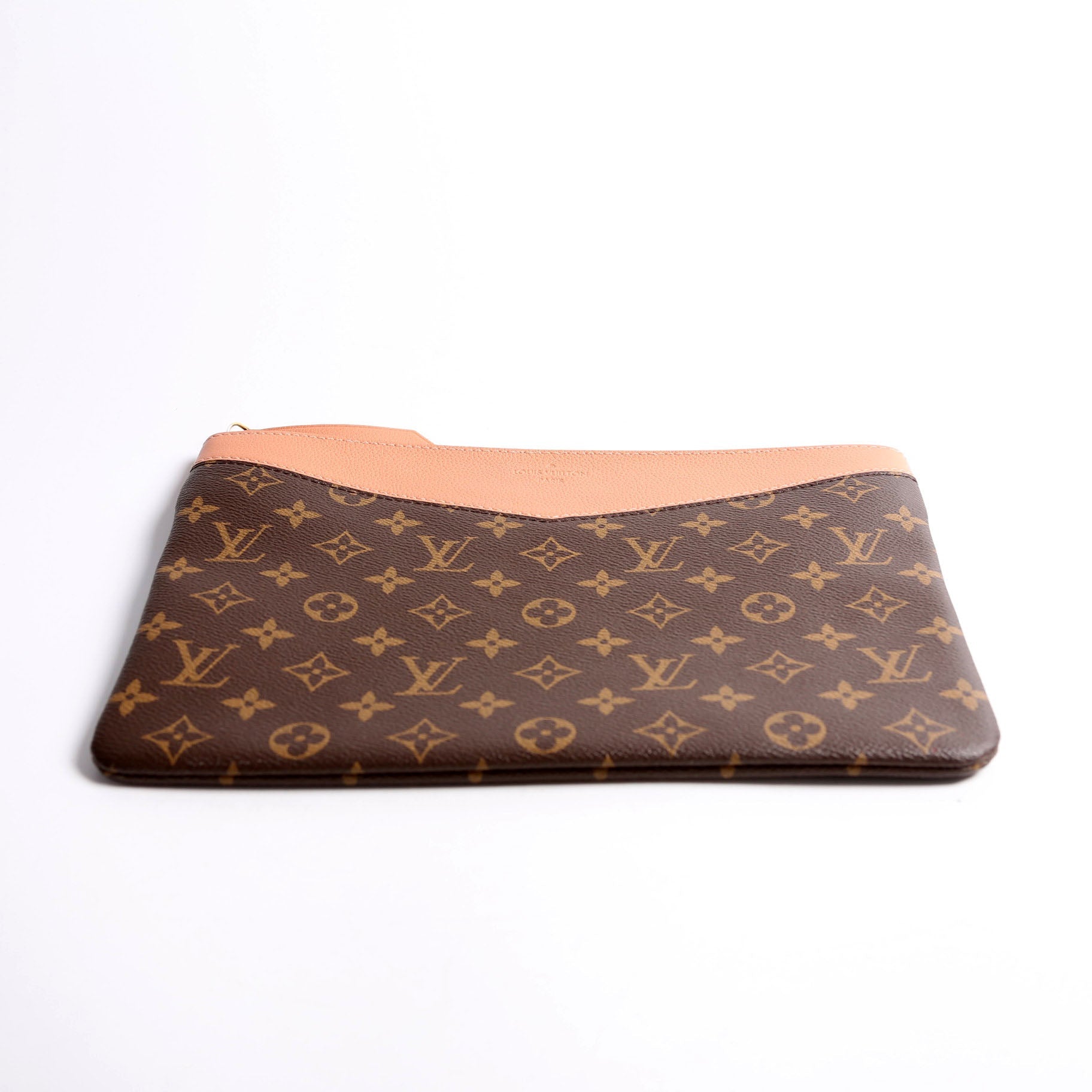 Louis Vuitton Daily Pouch Monogram Blush