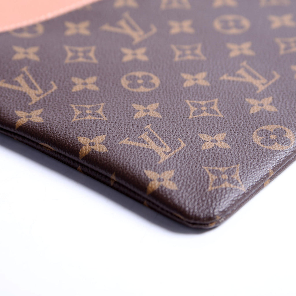 Louis Vuitton Daily Pouch Monogram Blush