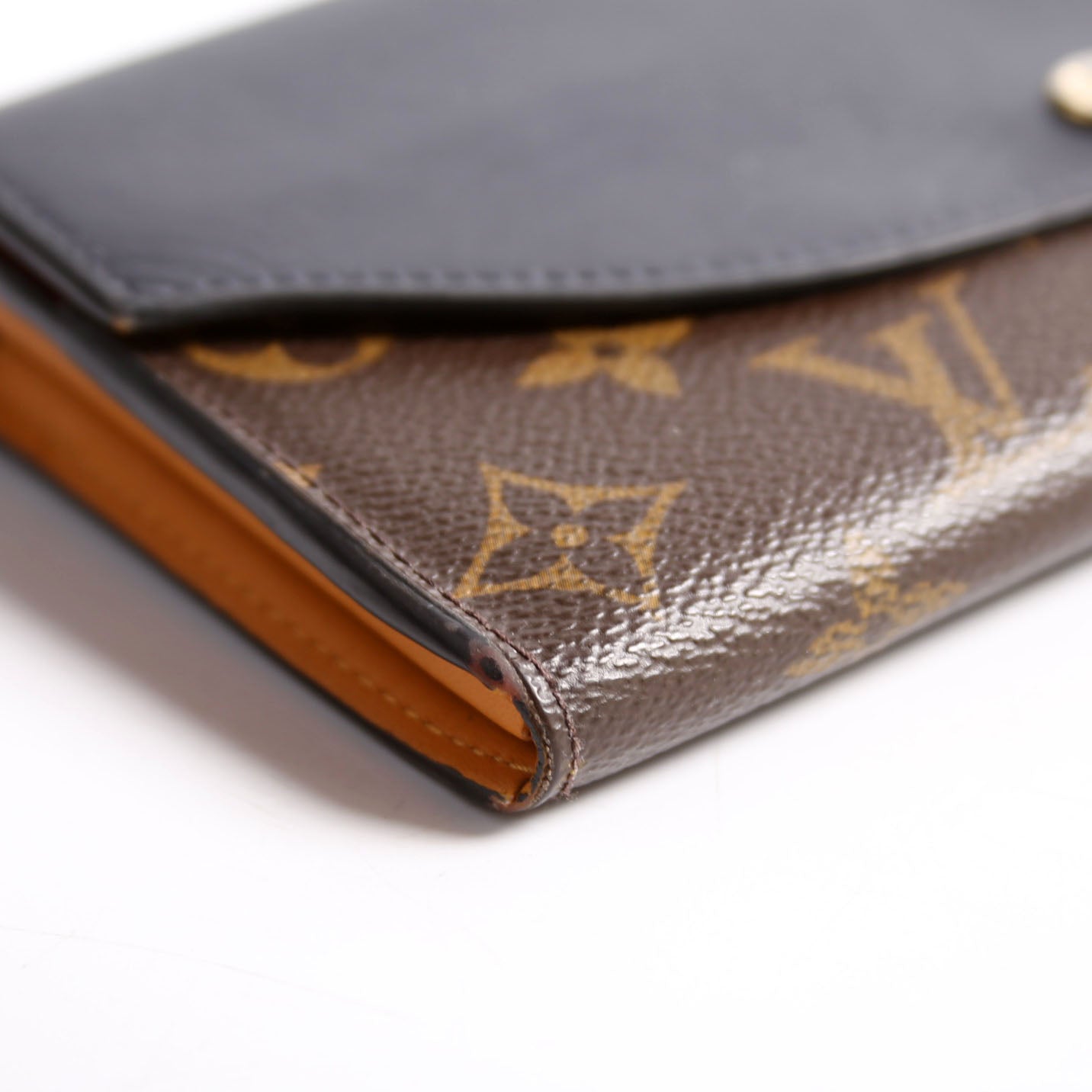 Louis Vuitton Sarah Wallet Tuileries Black