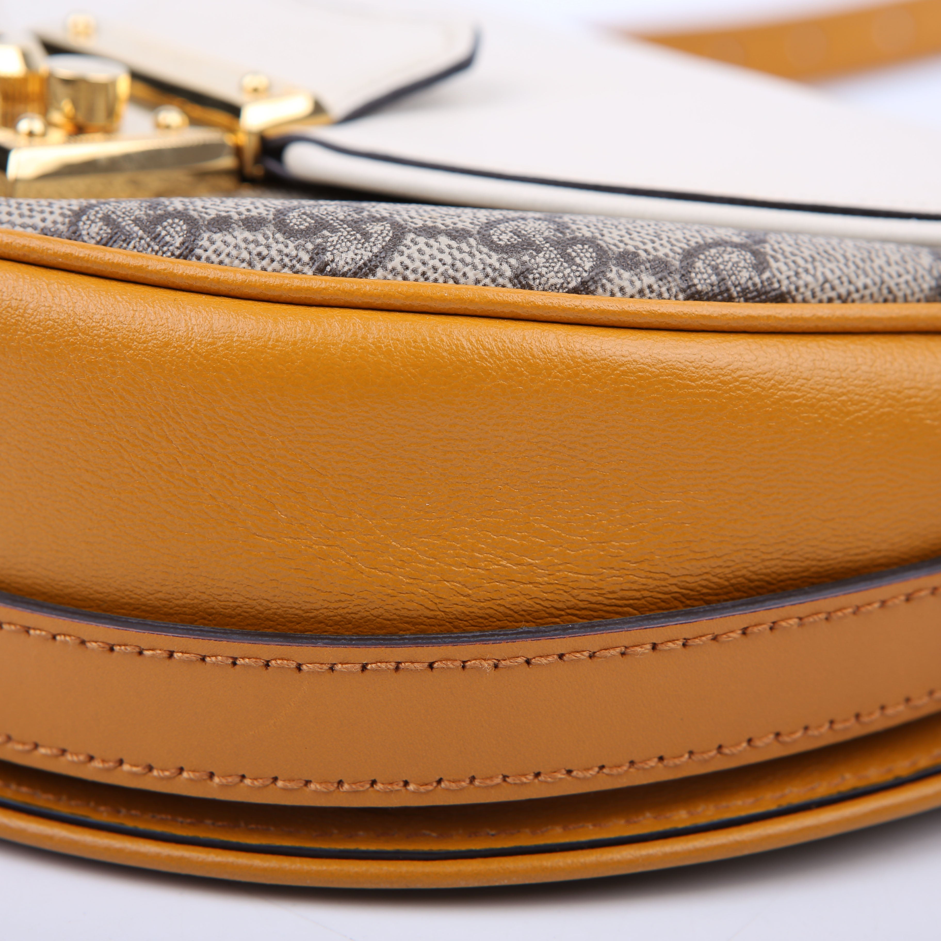 Gucci 644524 Padlock GG Supreme Small Messenger Cream/Yellow