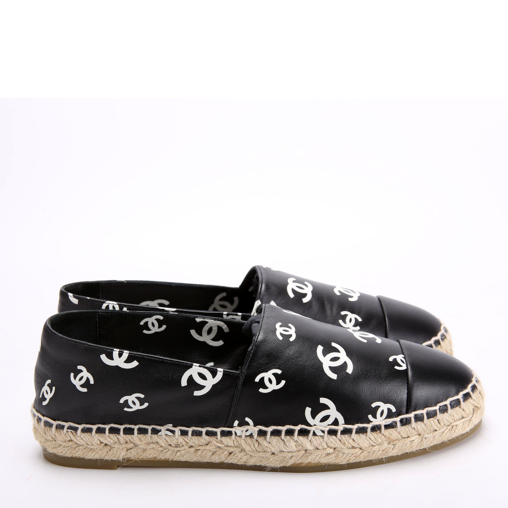 Chanel CC Espadrilles Size 39 Black/White