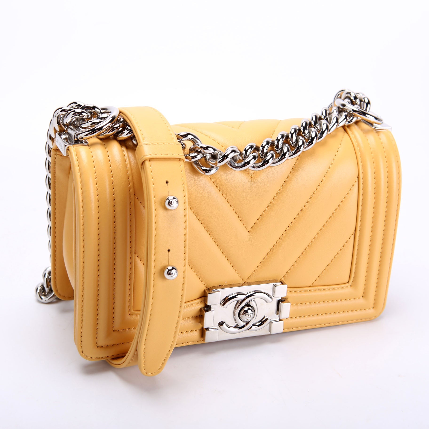 Chanel Boy Flap Small Chevron Calfskin 22M