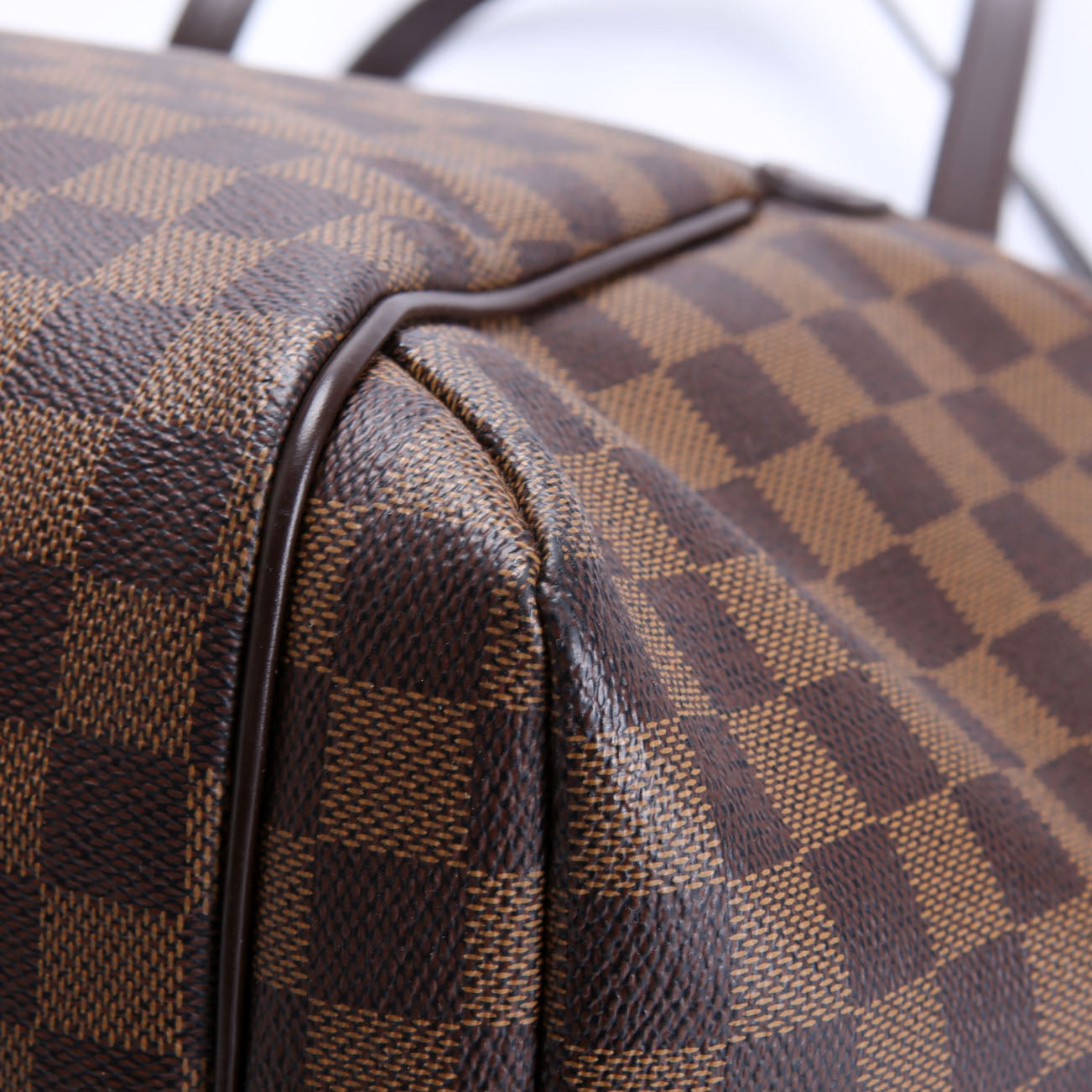 Louis Vuitton Totally MM Ebene