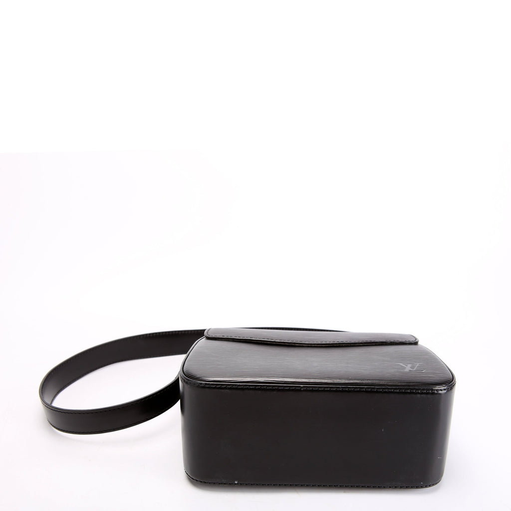 Louis Vuitton Buci Epi Black