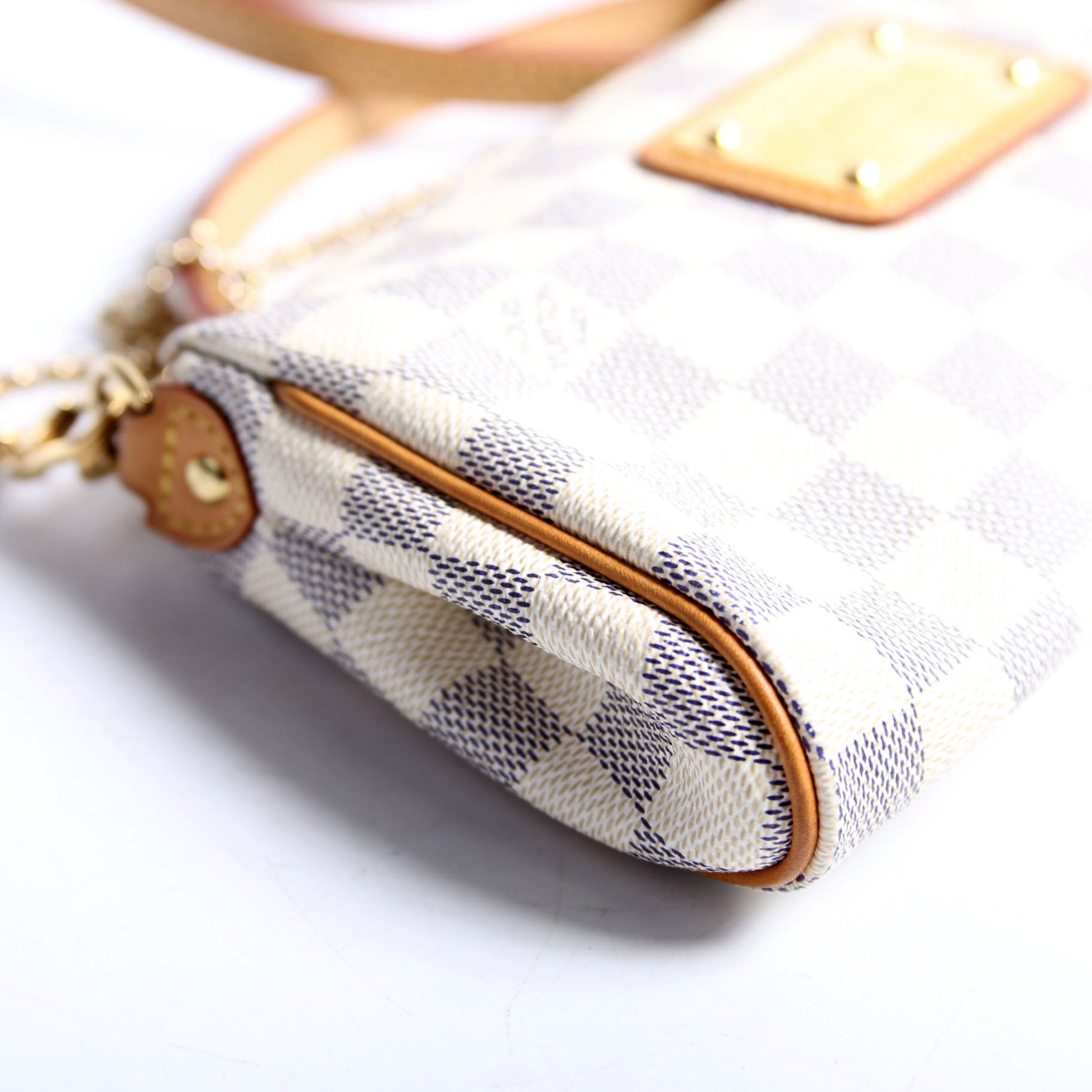 Louis Vuitton Eva Clutch Azur