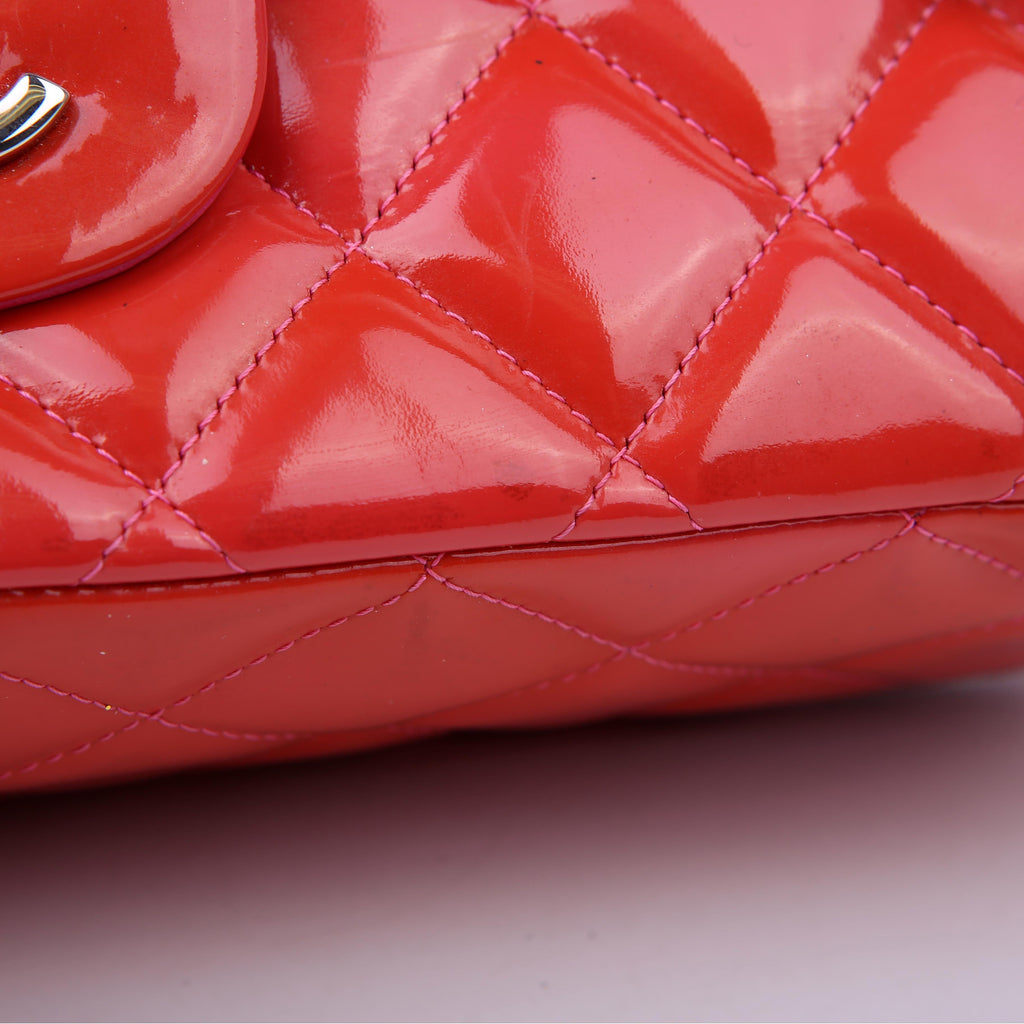 Chanel Classic Flap Jumbo Patent Red/Pink