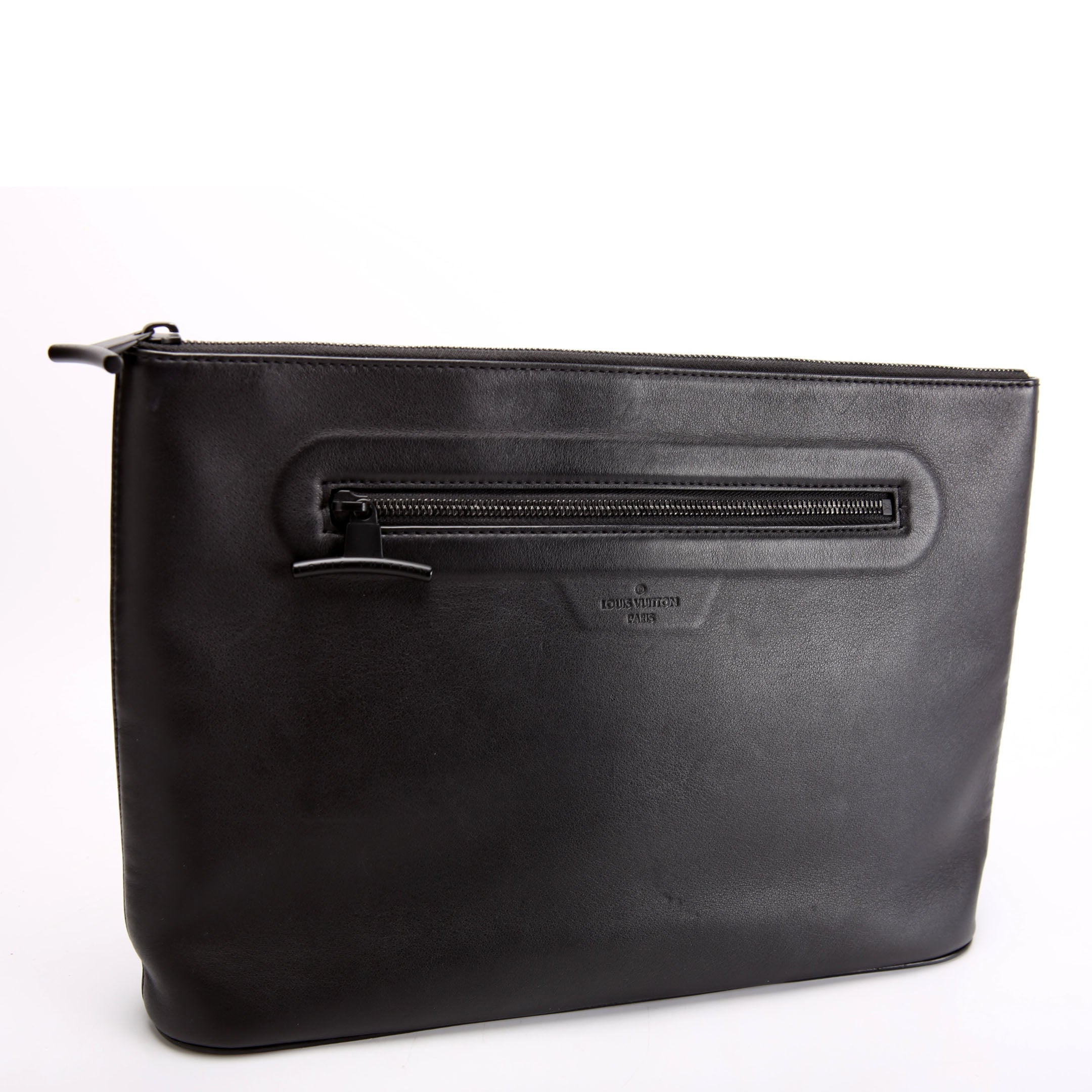 Louis Vuitton Pochette Cosmo Leather Black