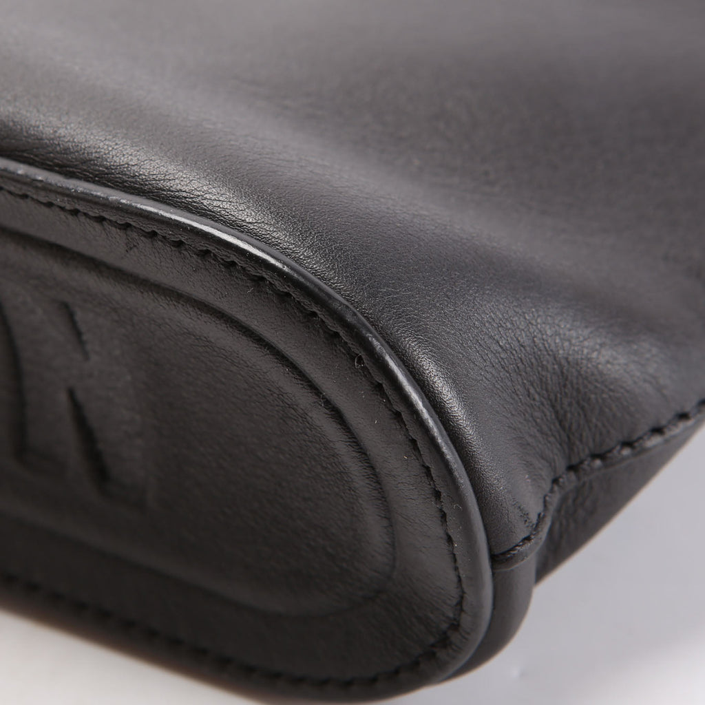 Louis Vuitton Pochette Cosmo Leather Black
