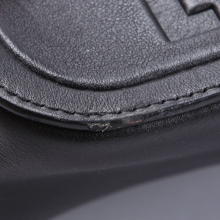 Louis Vuitton Pochette Cosmo Leather Black