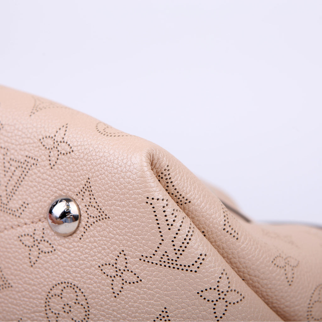 Louis Vuitton Bella Mahina Cream