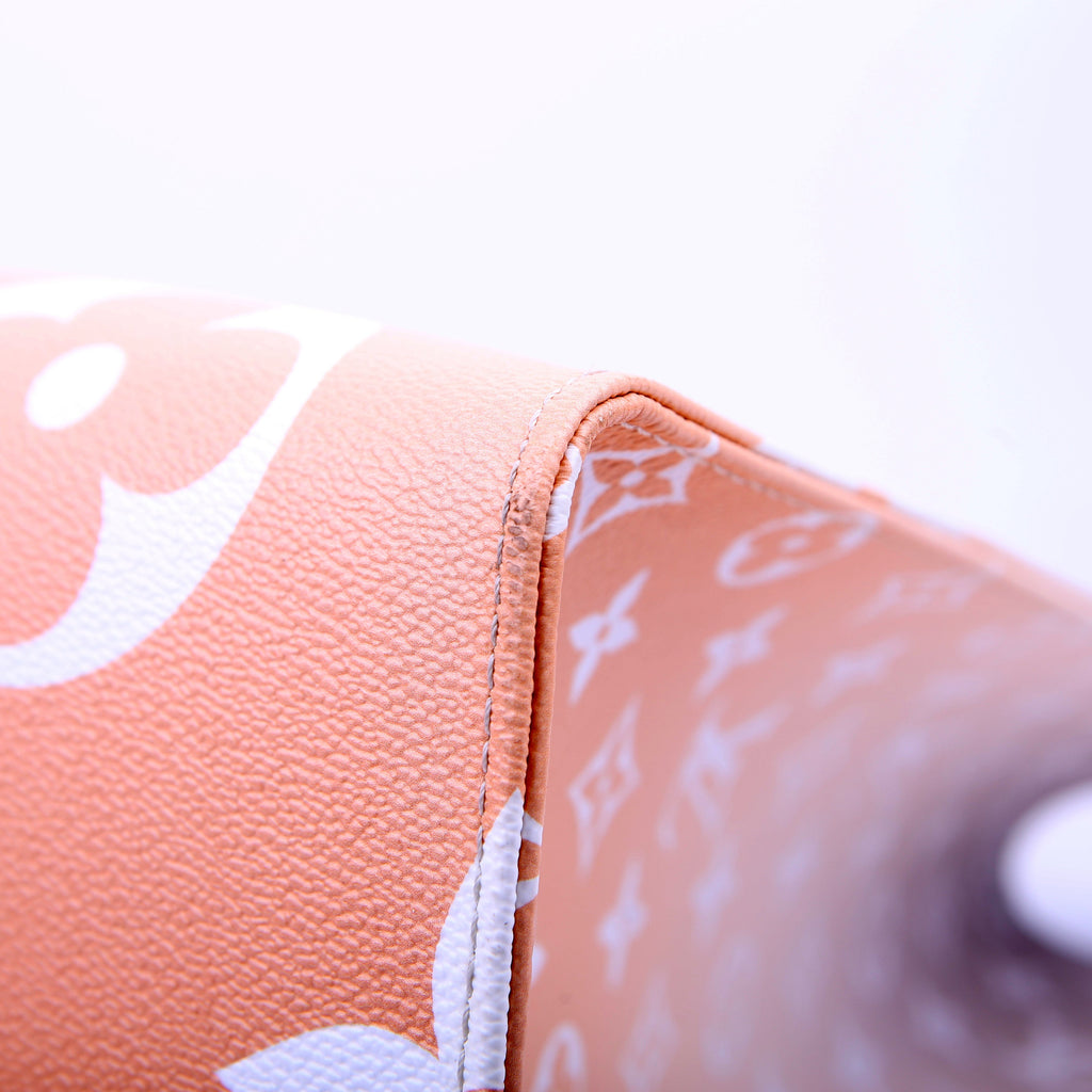 Louis Vuitton ONTHEGO GM By The Pool Peach