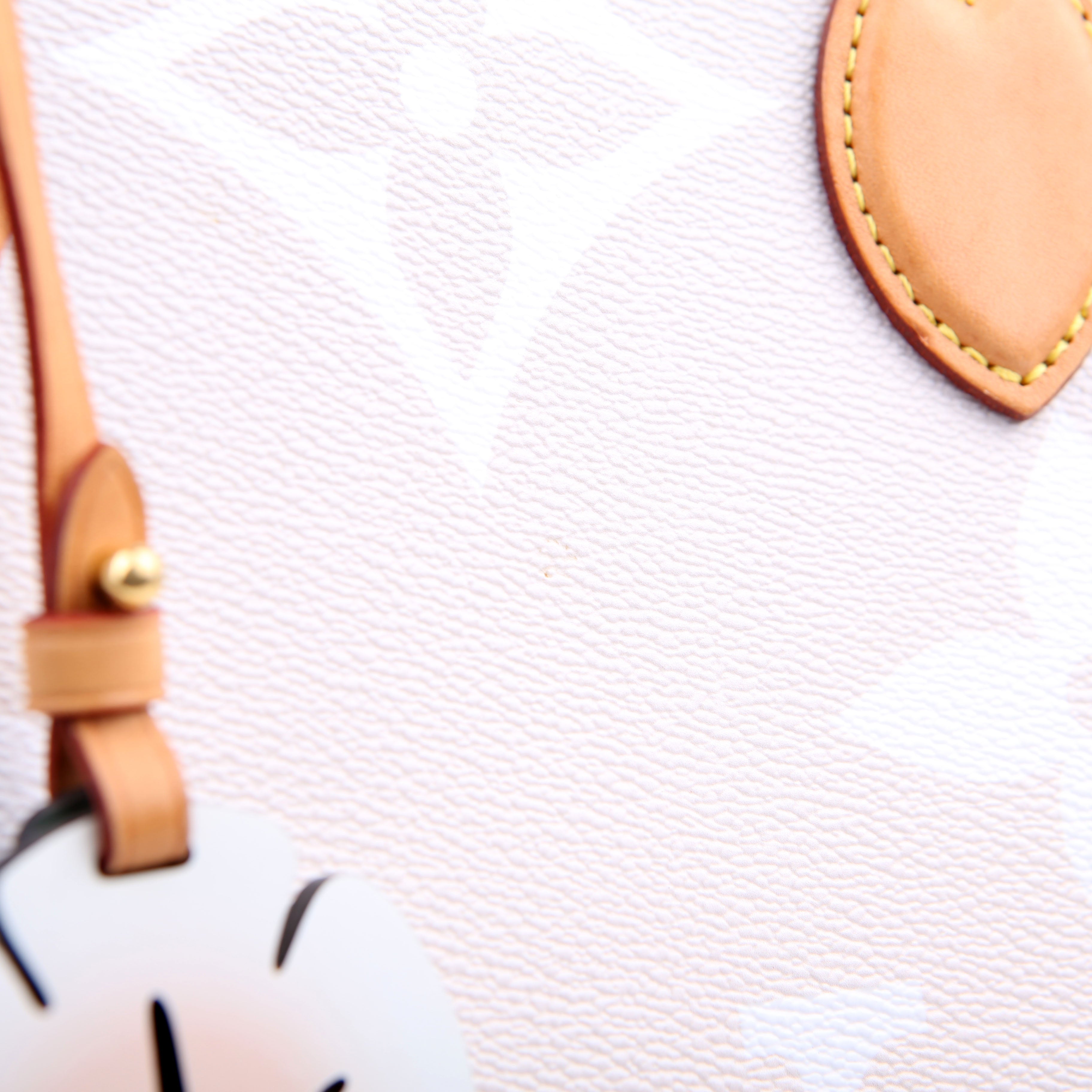 Louis Vuitton ONTHEGO GM By The Pool Peach