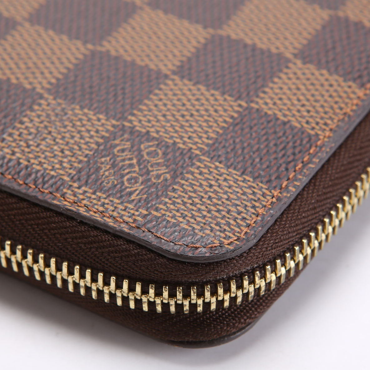 Louis Vuitton Zippy Wallet Damier Ebene