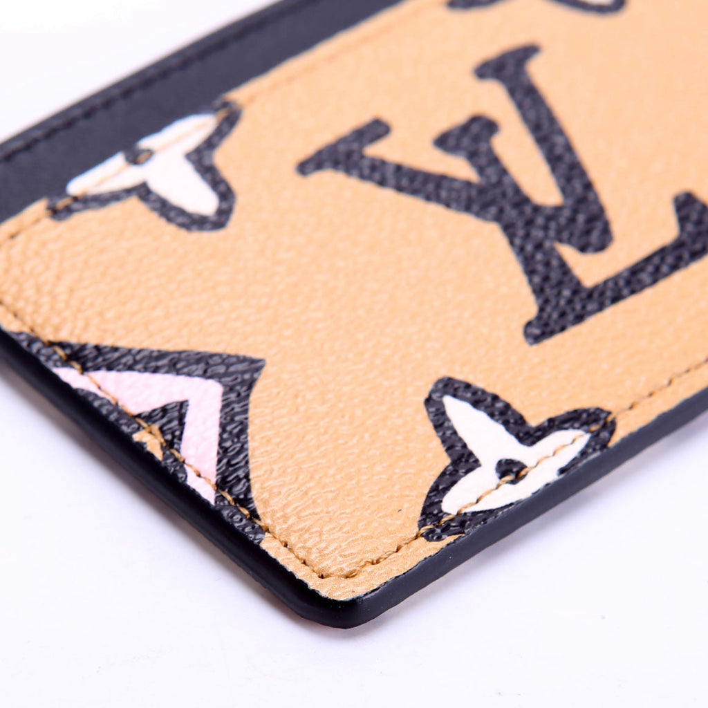 Louis Vuitton Card Holder Wild At Heart Monogram