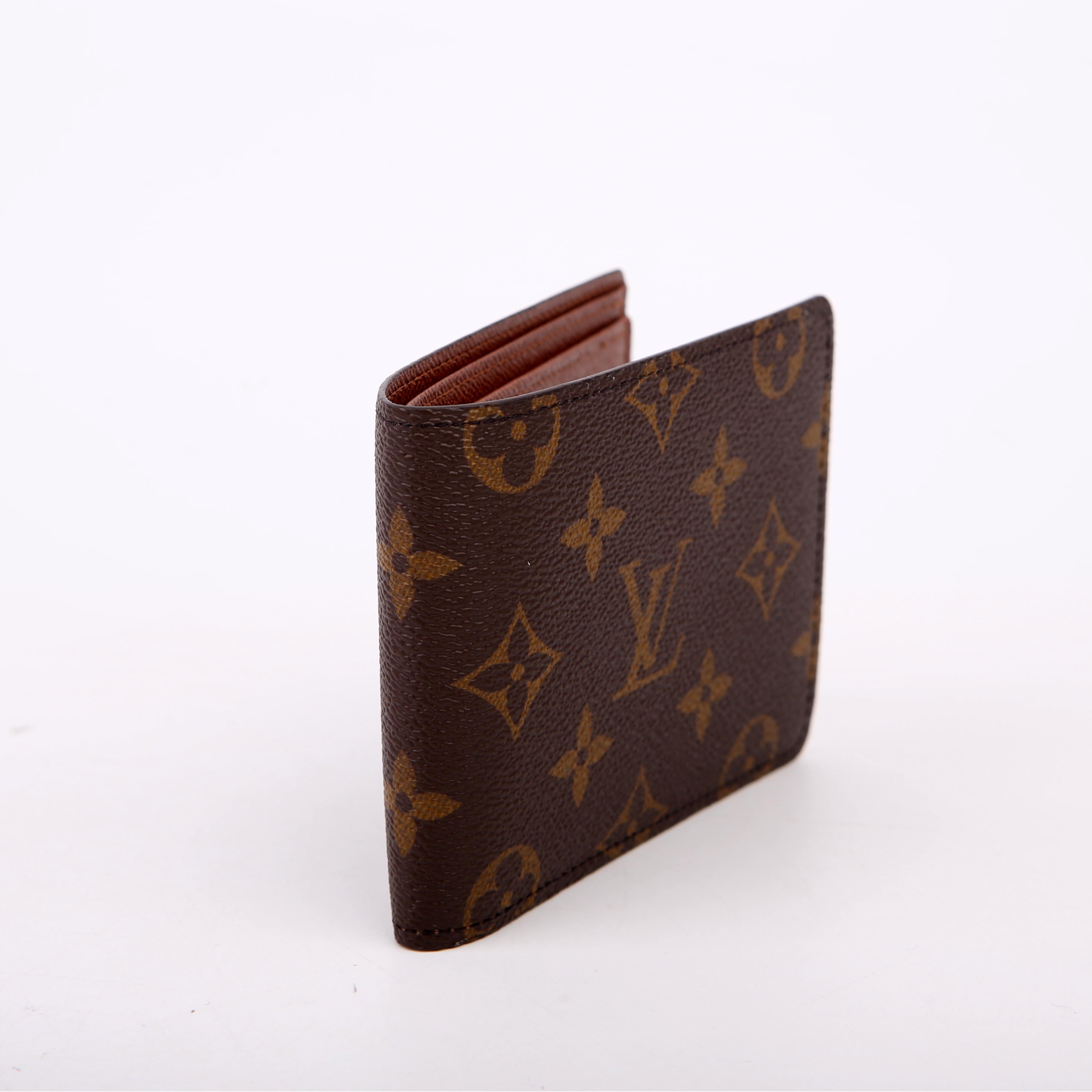 Louis Vuitton Mens Multiple Wallet Monogram