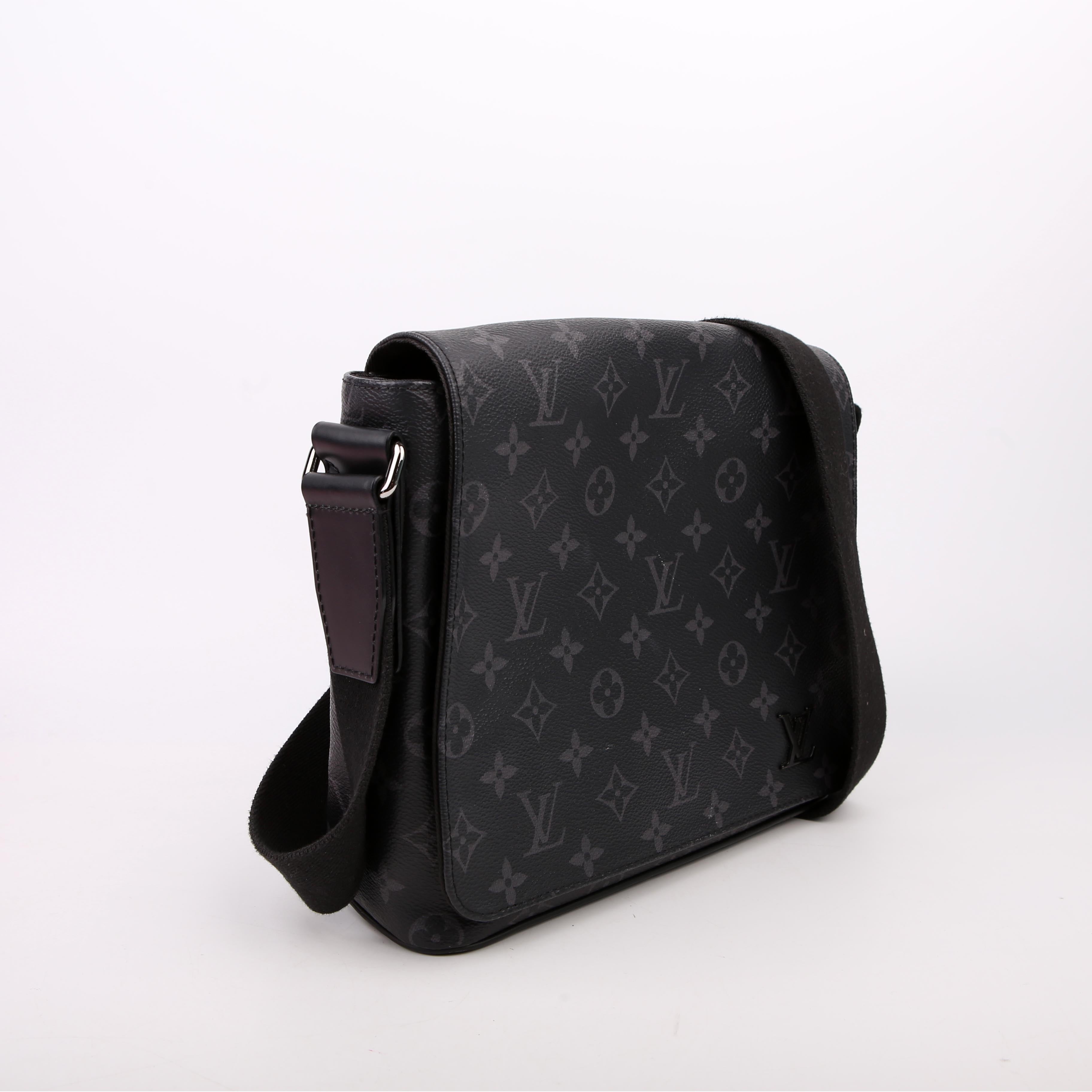 Louis Vuitton District PM Monogram Eclipse