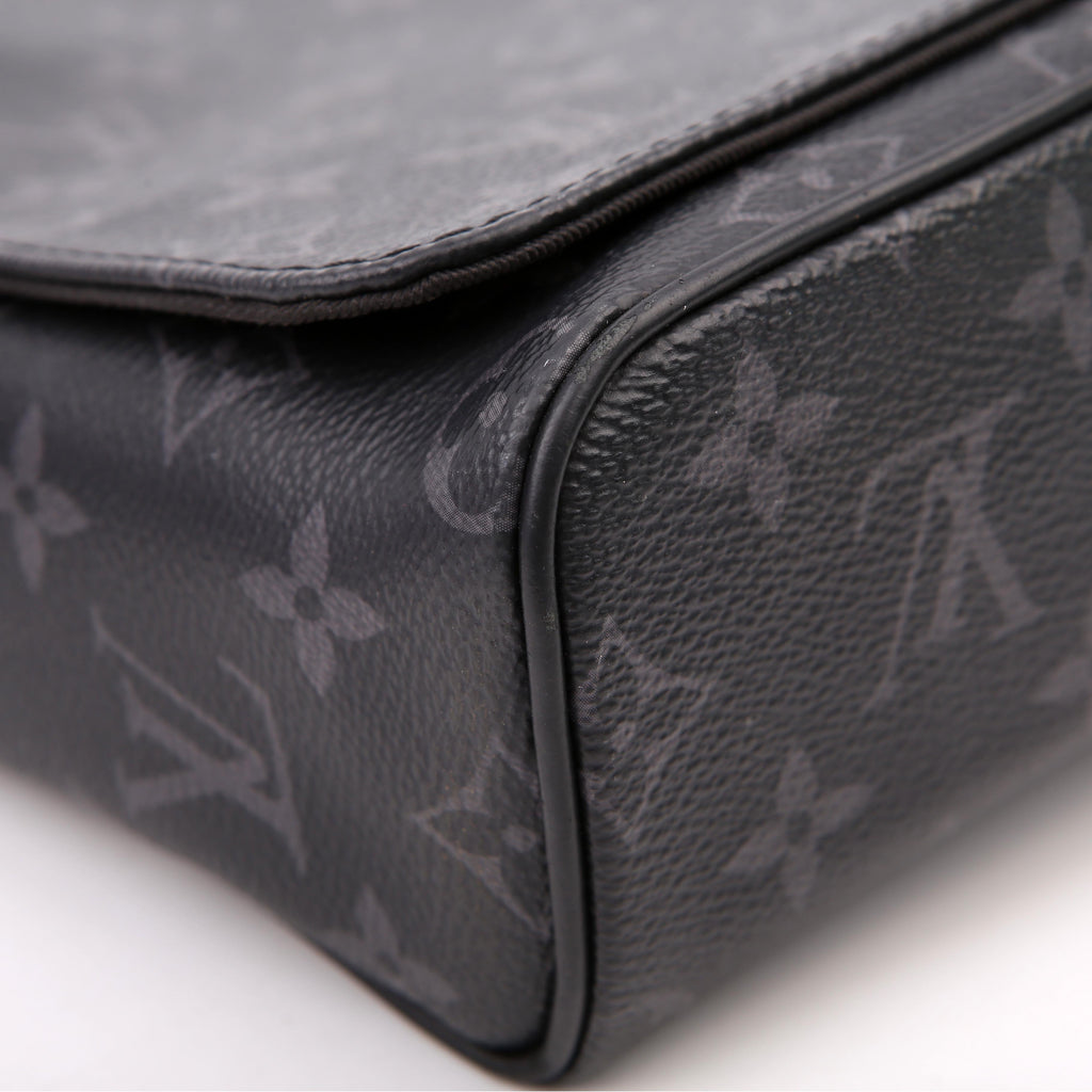 Louis Vuitton District PM Monogram Eclipse