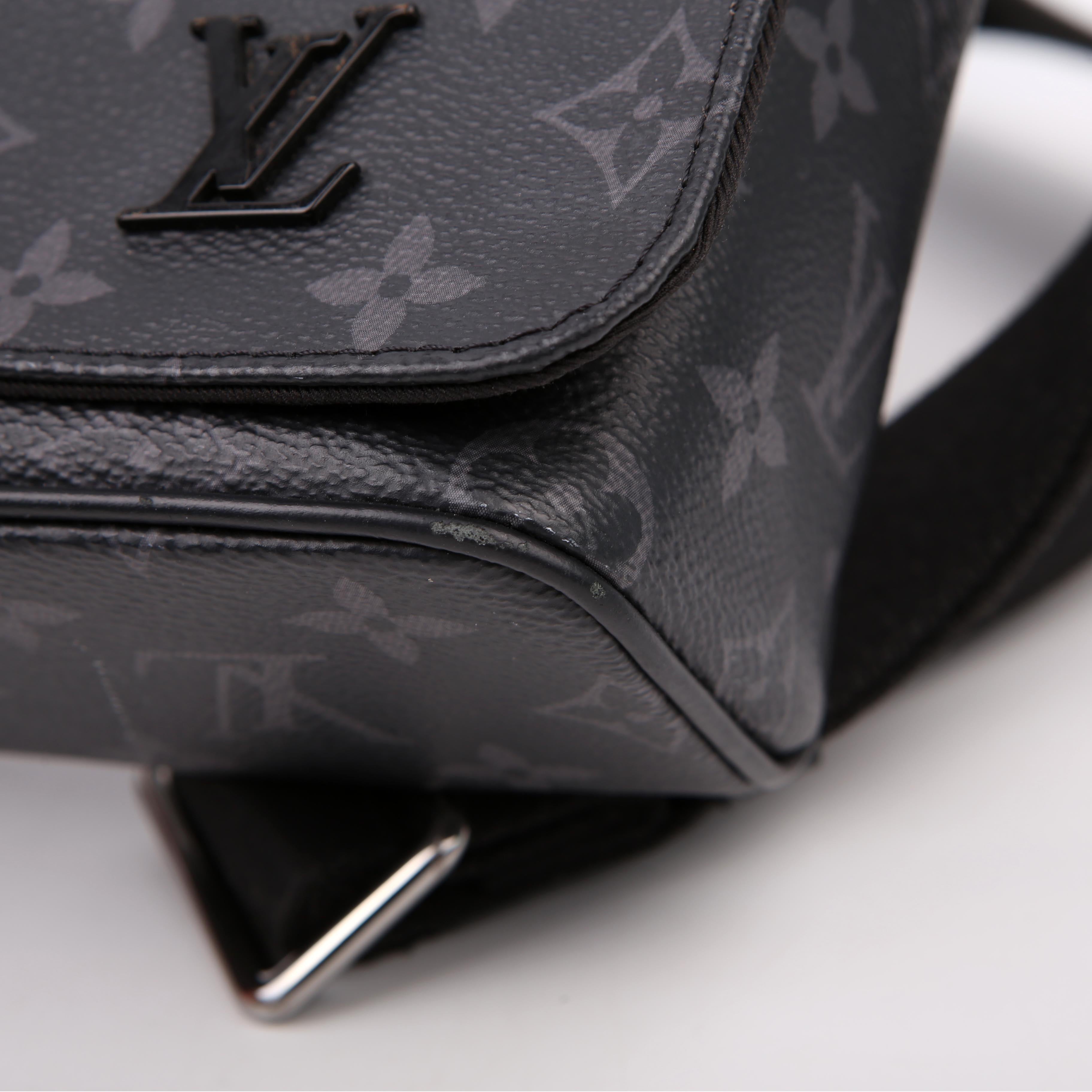 Louis Vuitton District PM Monogram Eclipse
