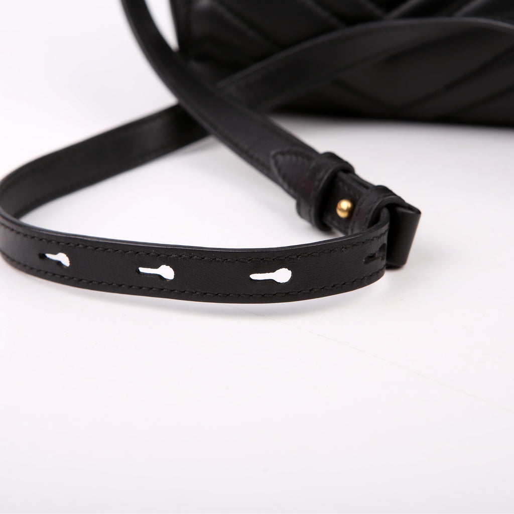 Gucci 448054 Marmont Medium Top Handle Black
