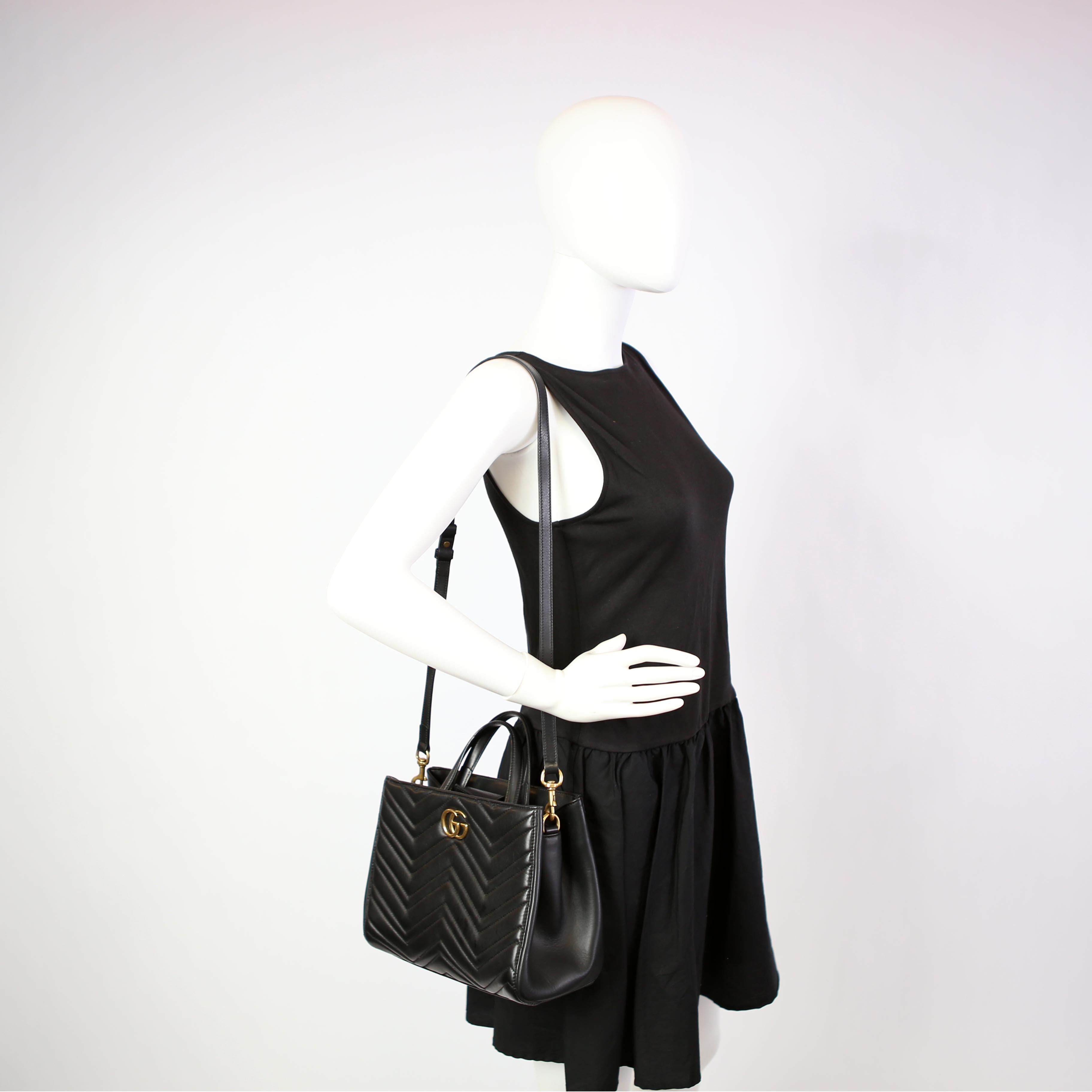 Gucci 448054 Marmont Medium Top Handle Black