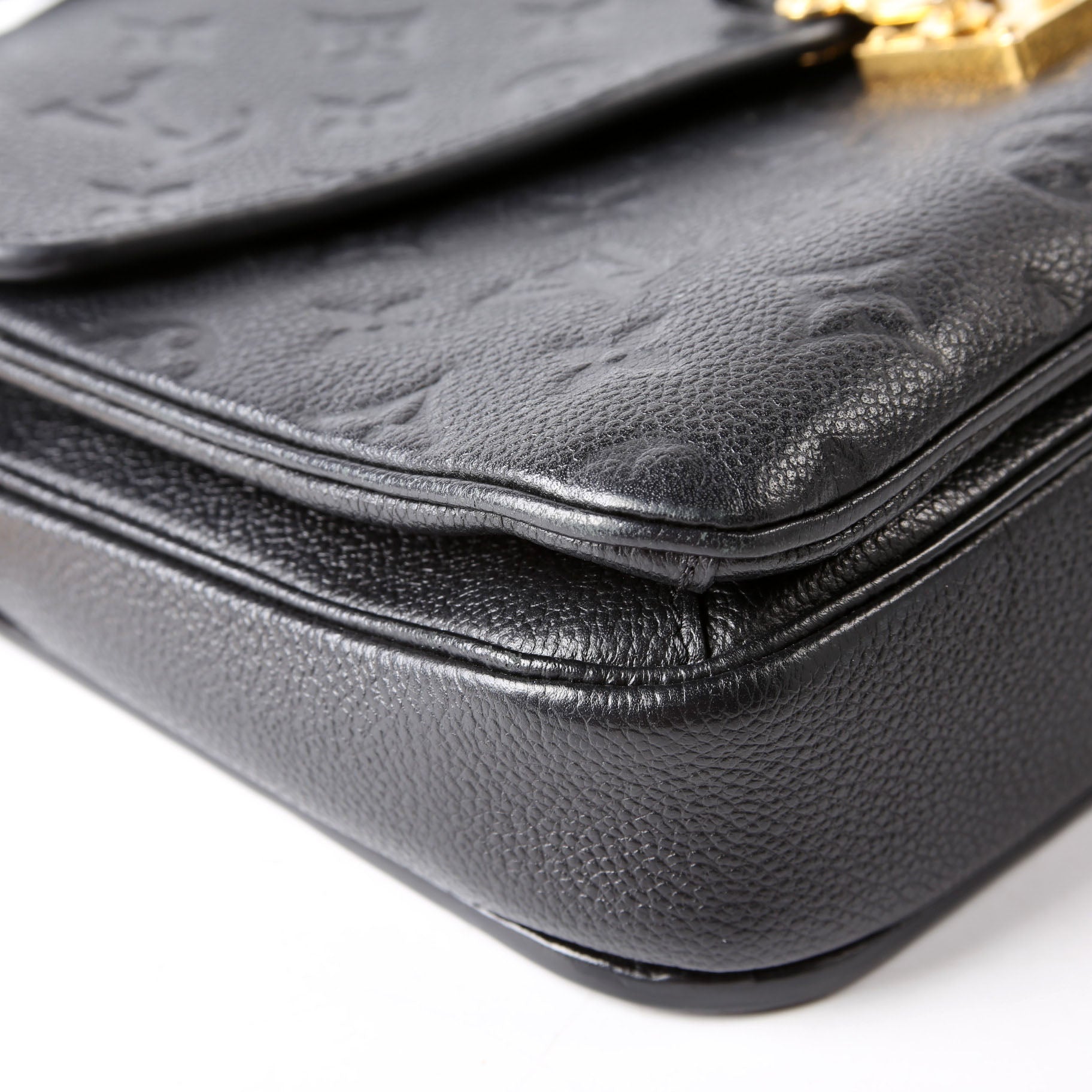 Louis Vuitton Pochette Metis Empreinte Black