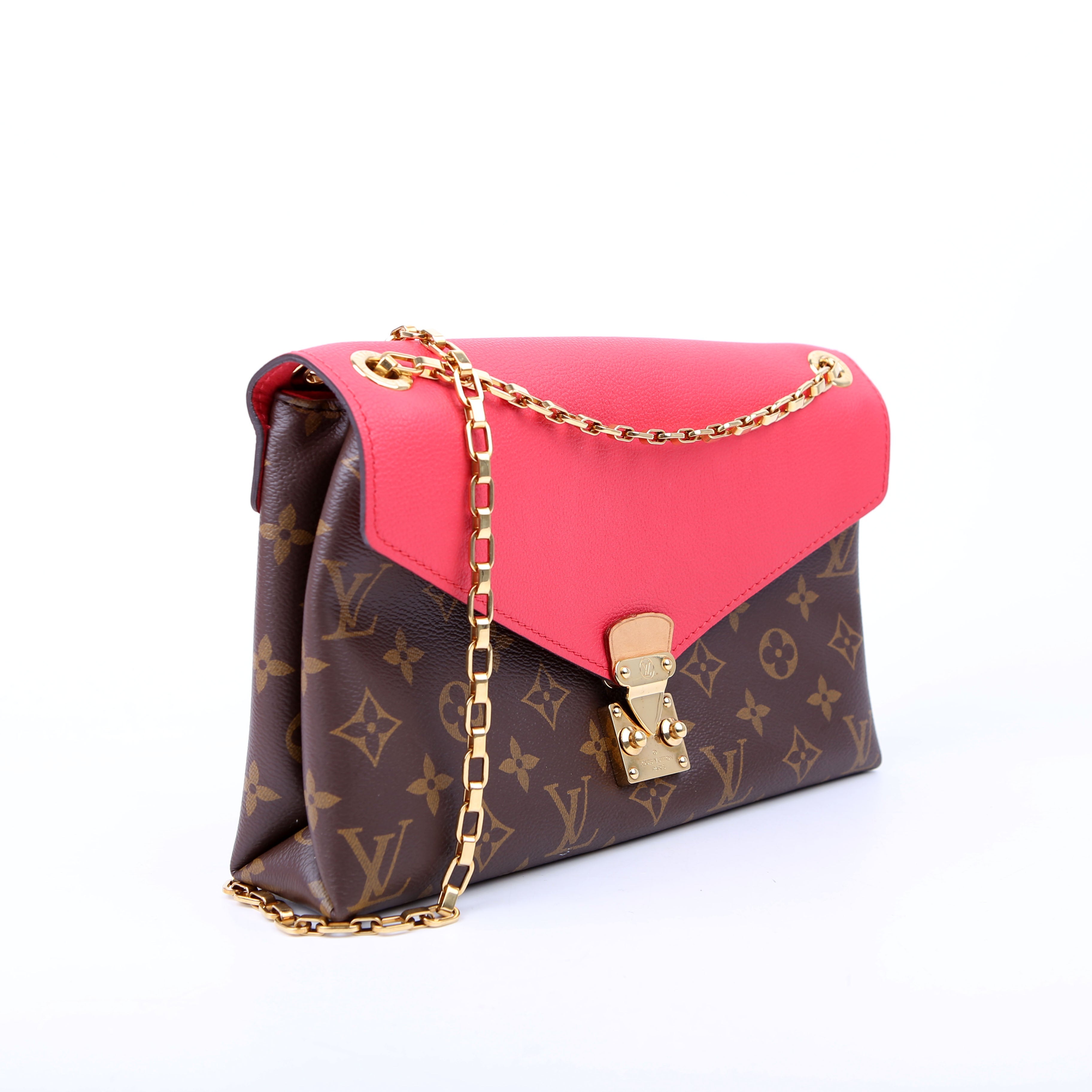 Louis Vuitton Pallas Chain Monogram Pink