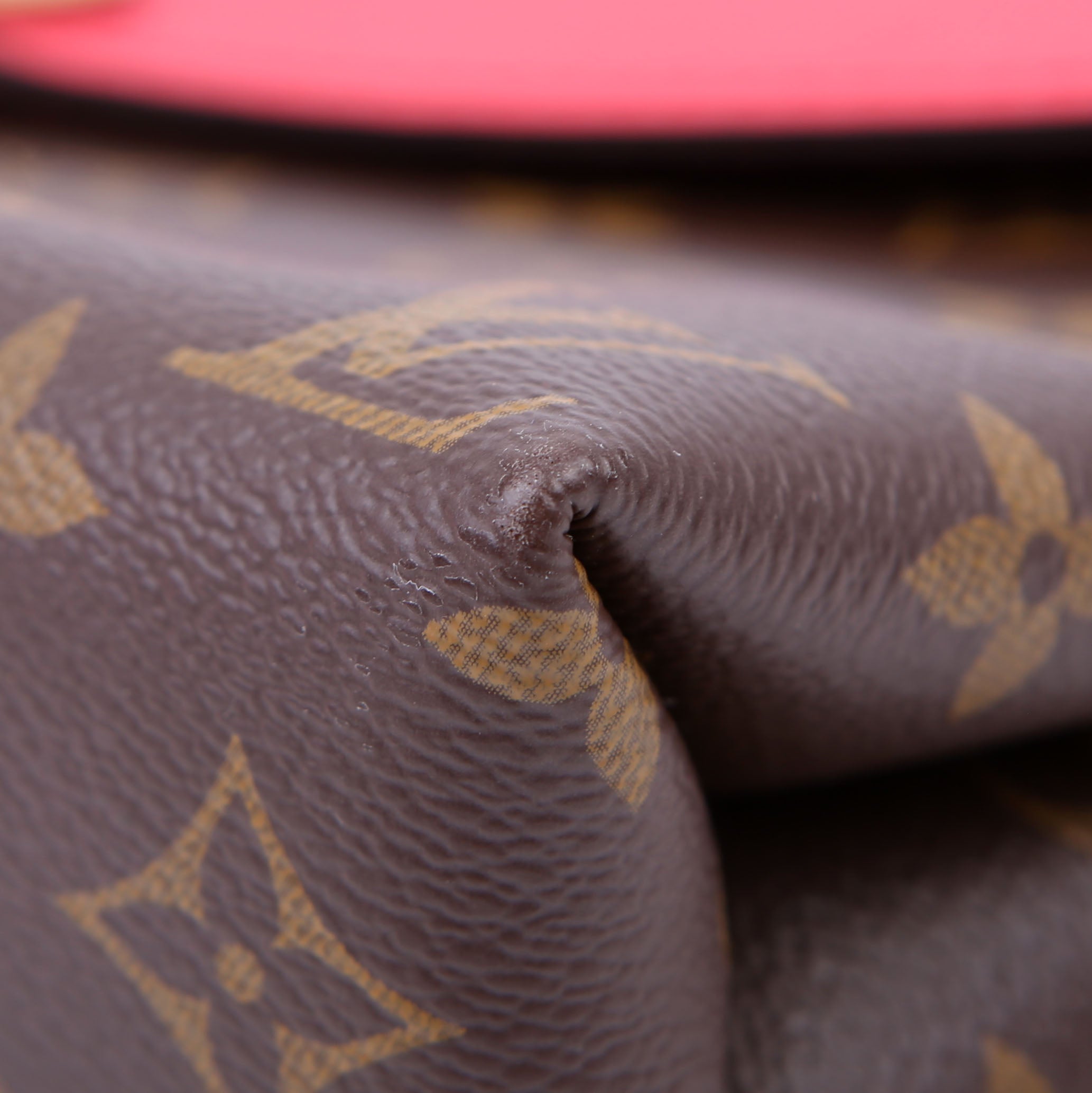 Louis Vuitton Pallas Chain Monogram Pink