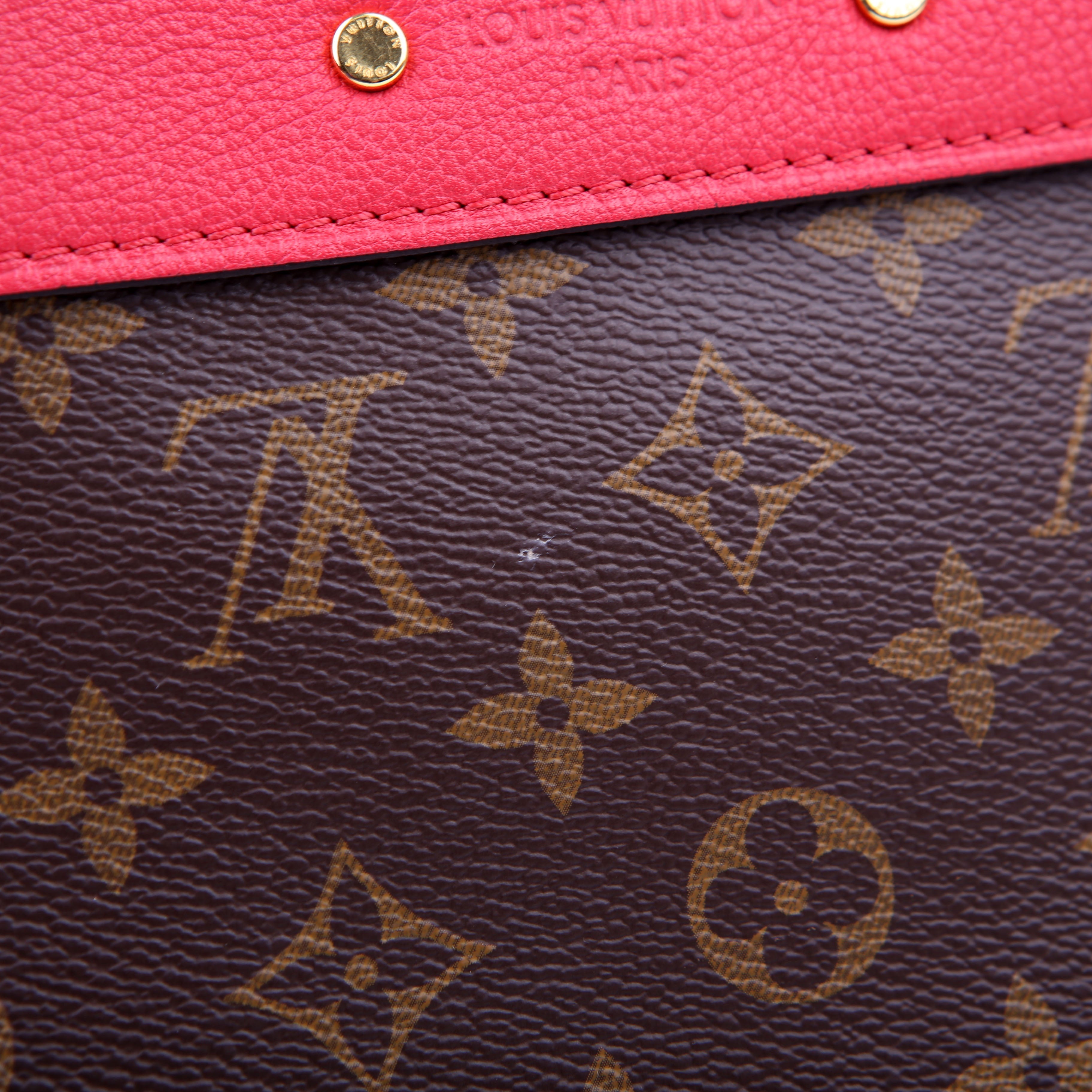 Louis Vuitton Pallas Chain Monogram Pink