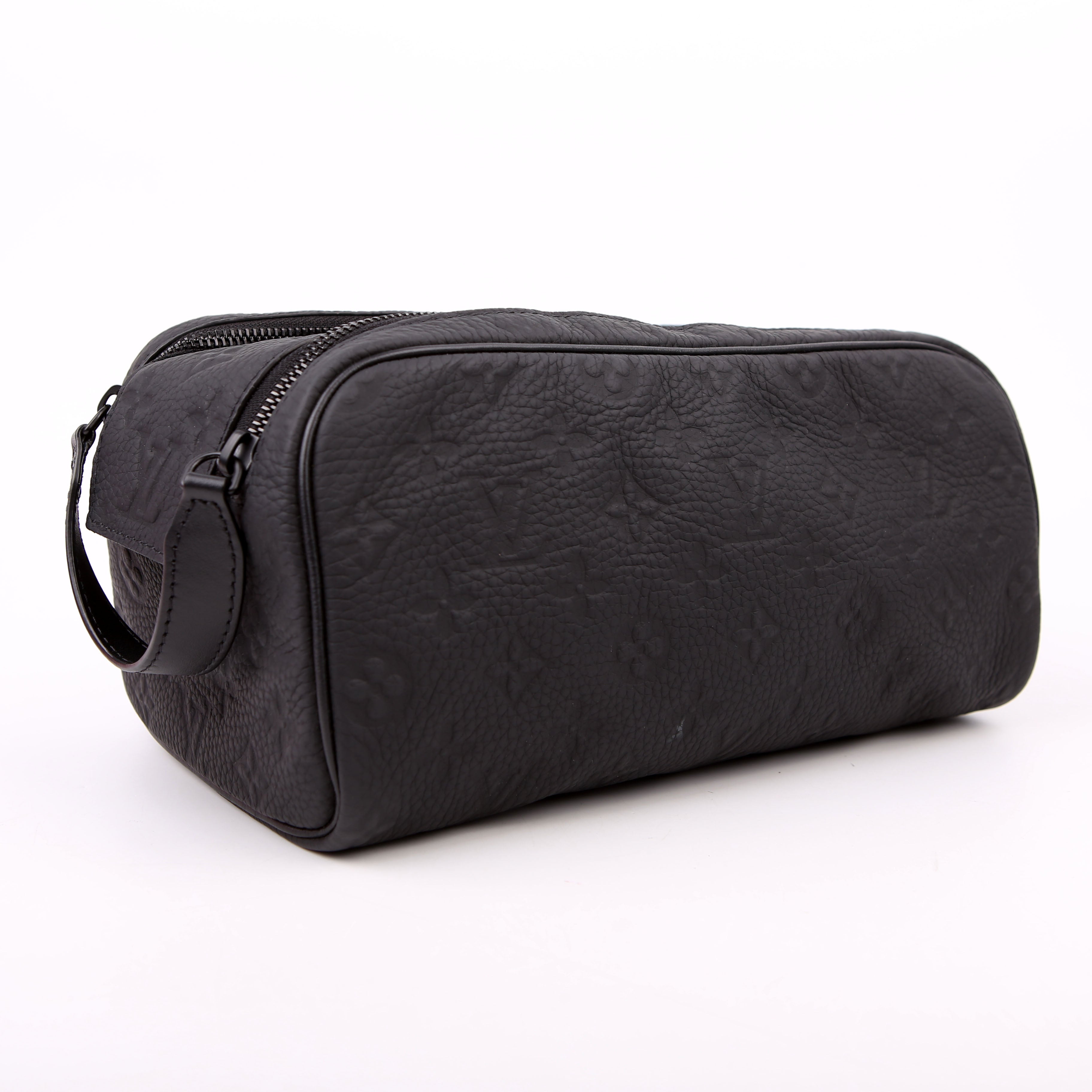 Louis Vuitton Dopp Kit Toilet Pouch Taurillion Black
