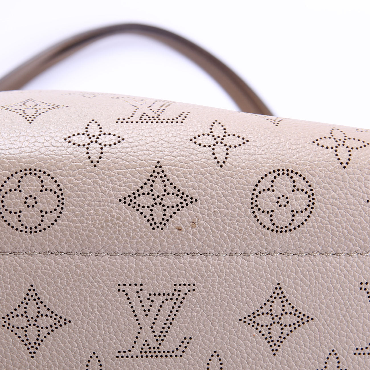 Louis Vuitton Hina MM Mahina Taupe