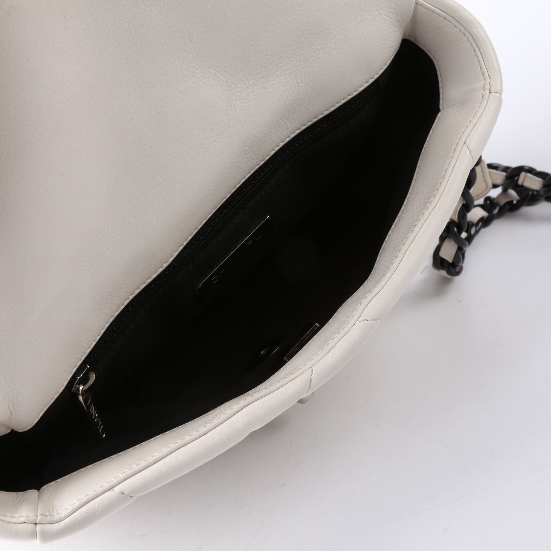 Chanel Quilted Lambskin 19 Small Flap RFID White