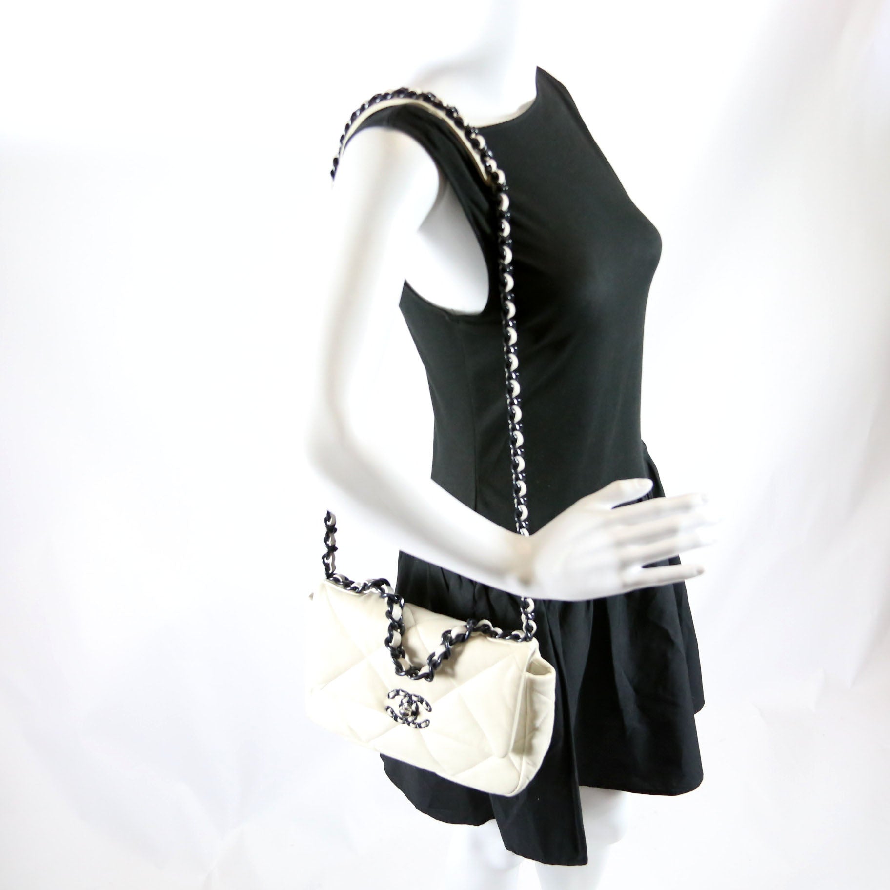 Chanel Quilted Lambskin 19 Small Flap RFID White