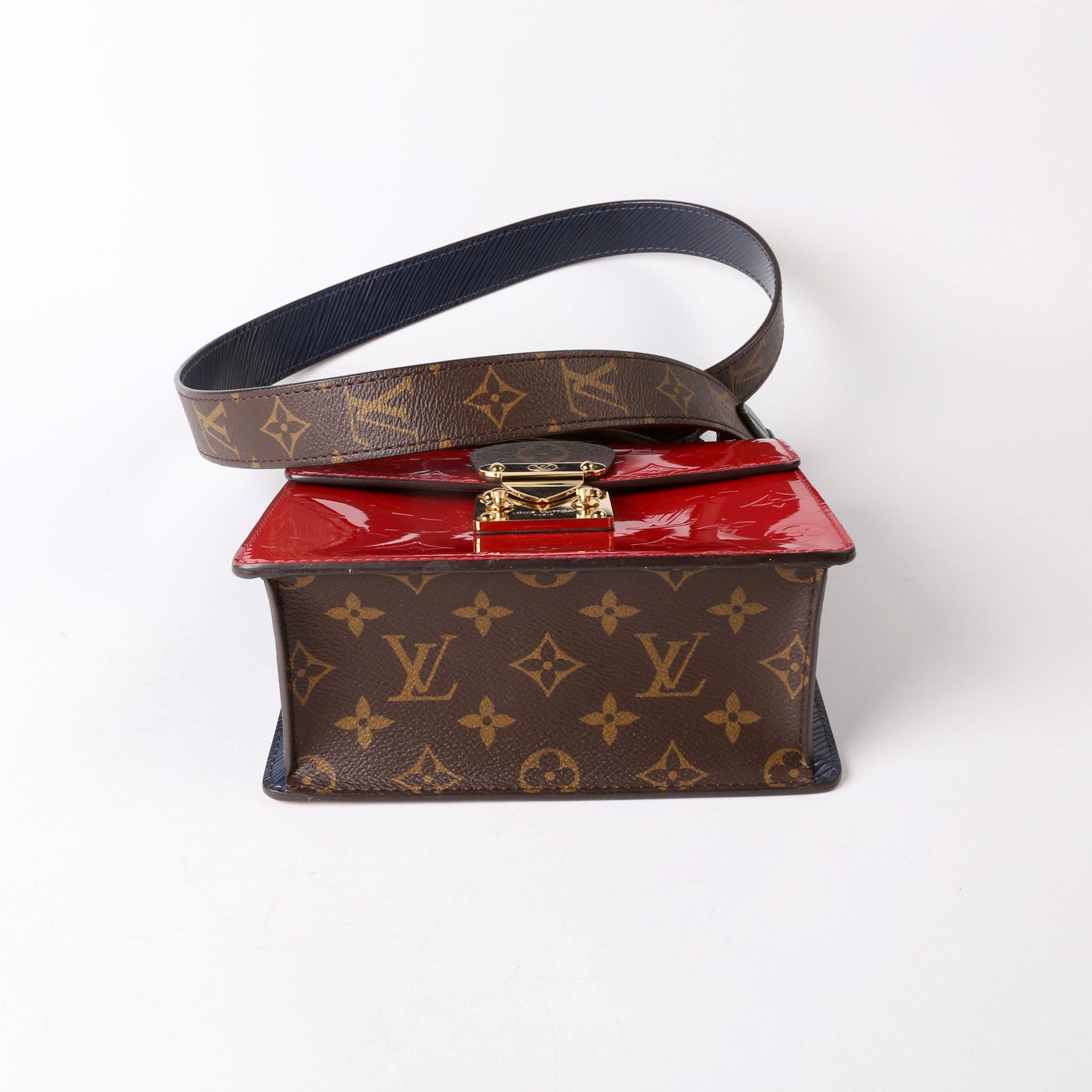 Louis Vuitton Spring Street Vernis Red