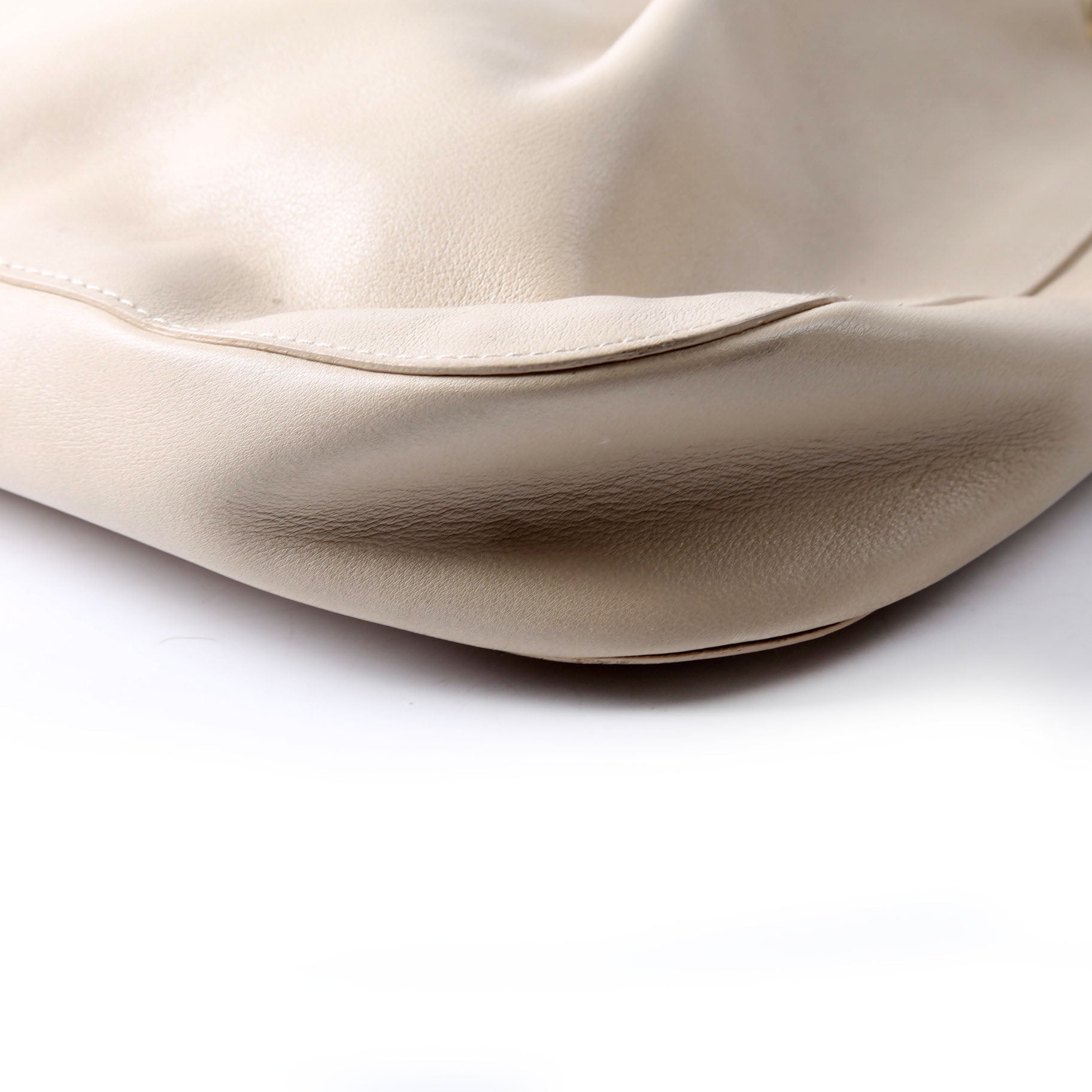 Gucci 001.3748 Leather Drawstring Hobo Beige/Black
