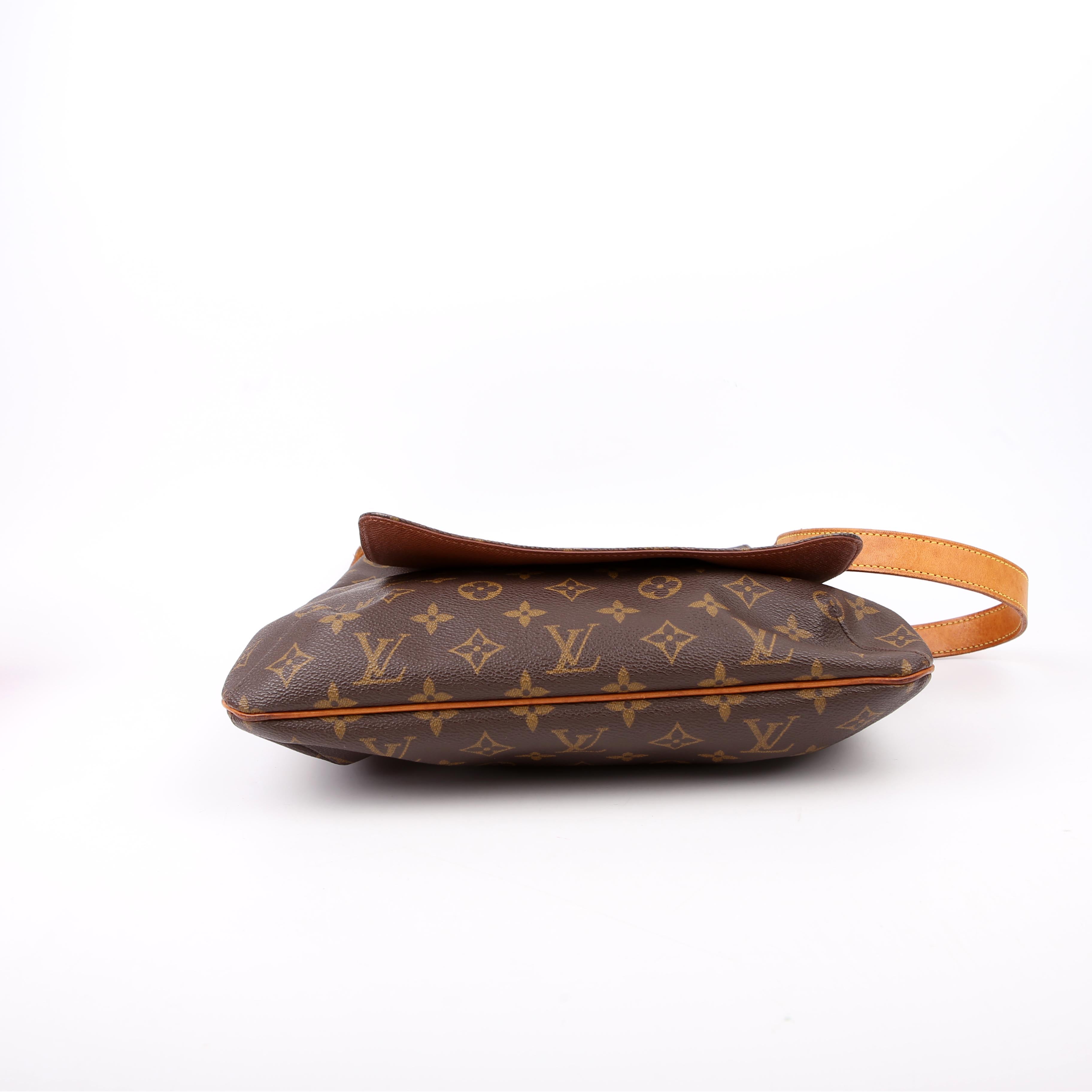 Louis Vuitton Musette Messenger Monogram