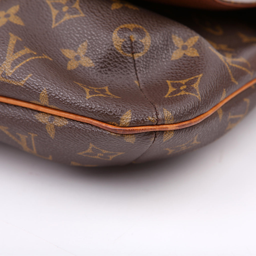Louis Vuitton Musette Messenger Monogram