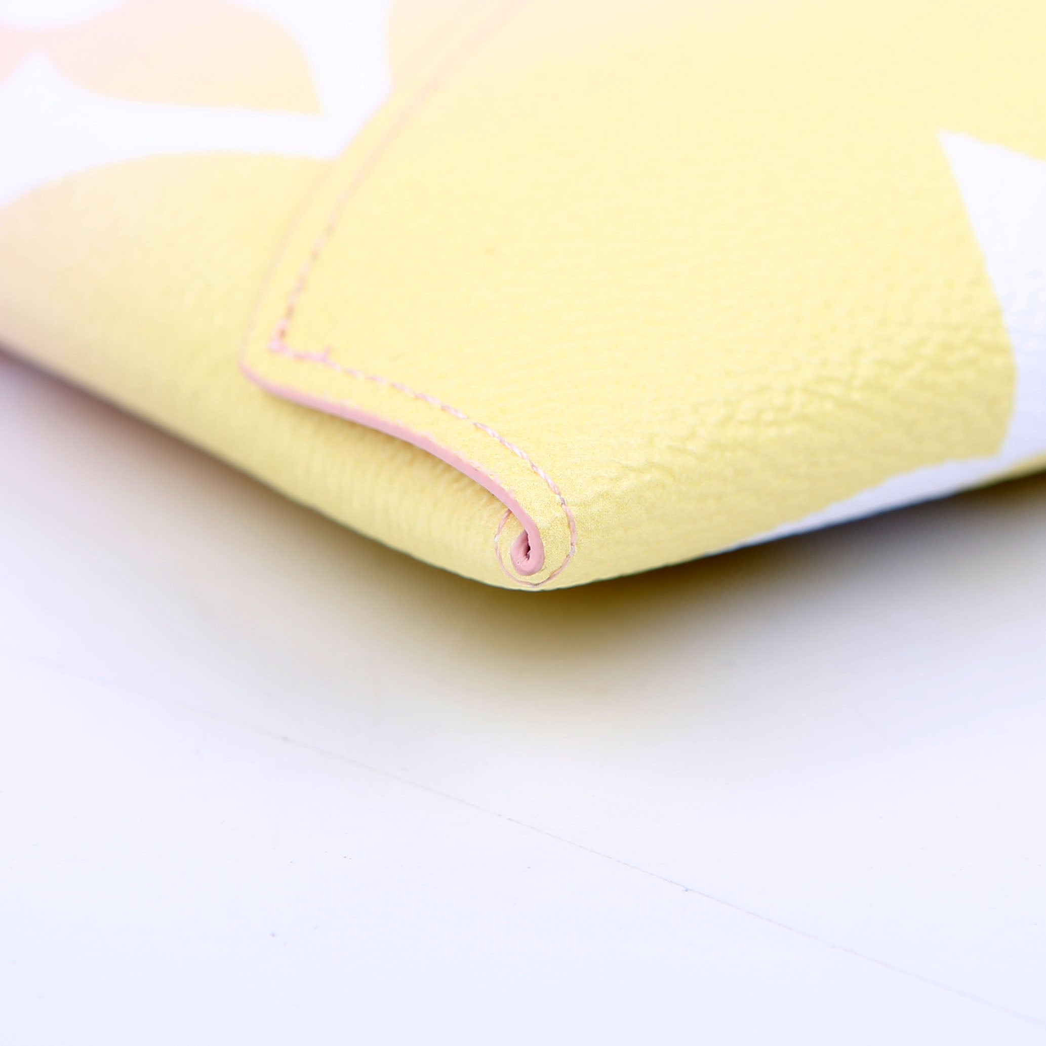 Louis Vuitton Kirigami Pouch Large By the Pool Pink/Yellow