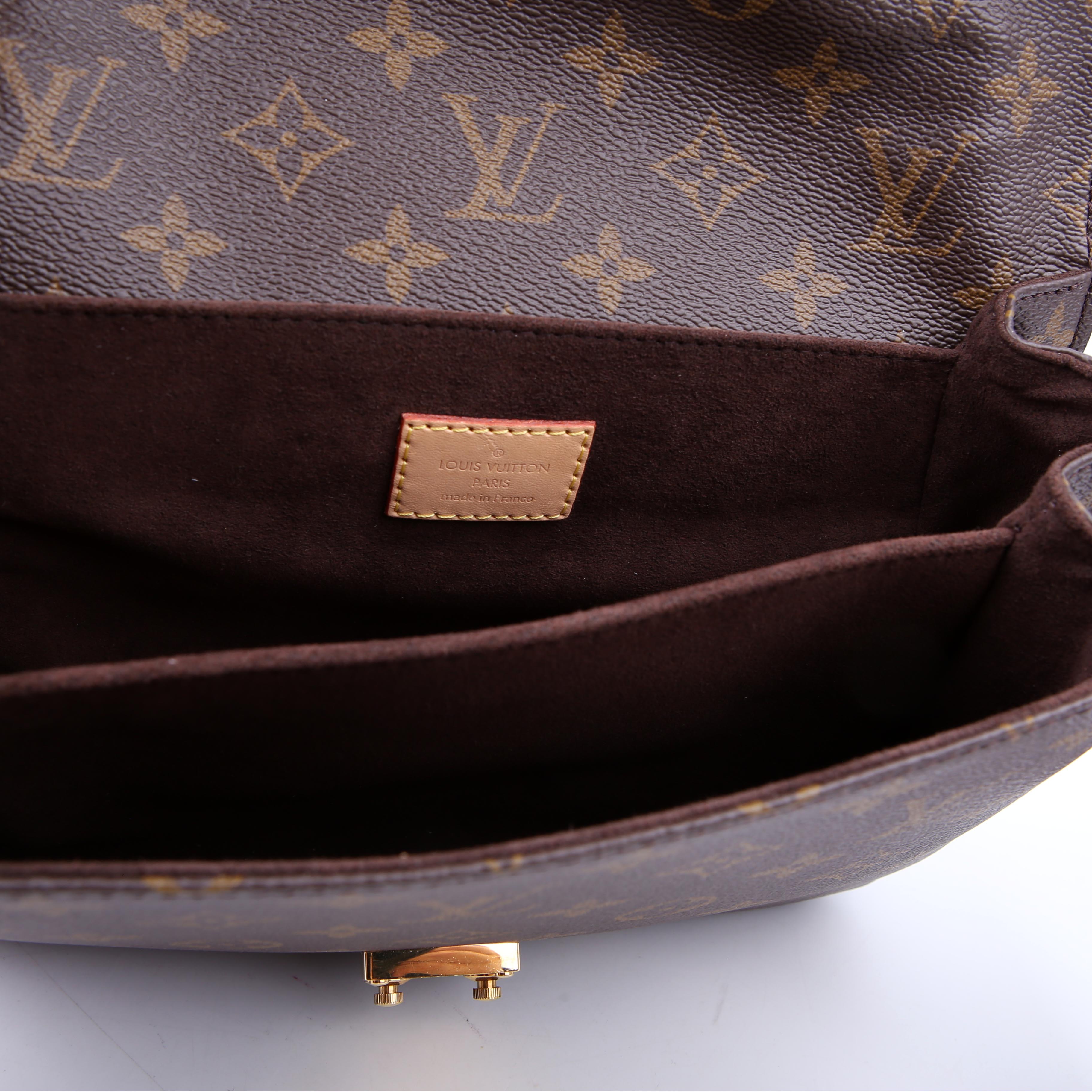 Louis Vuitton Pochette Metis Monogram