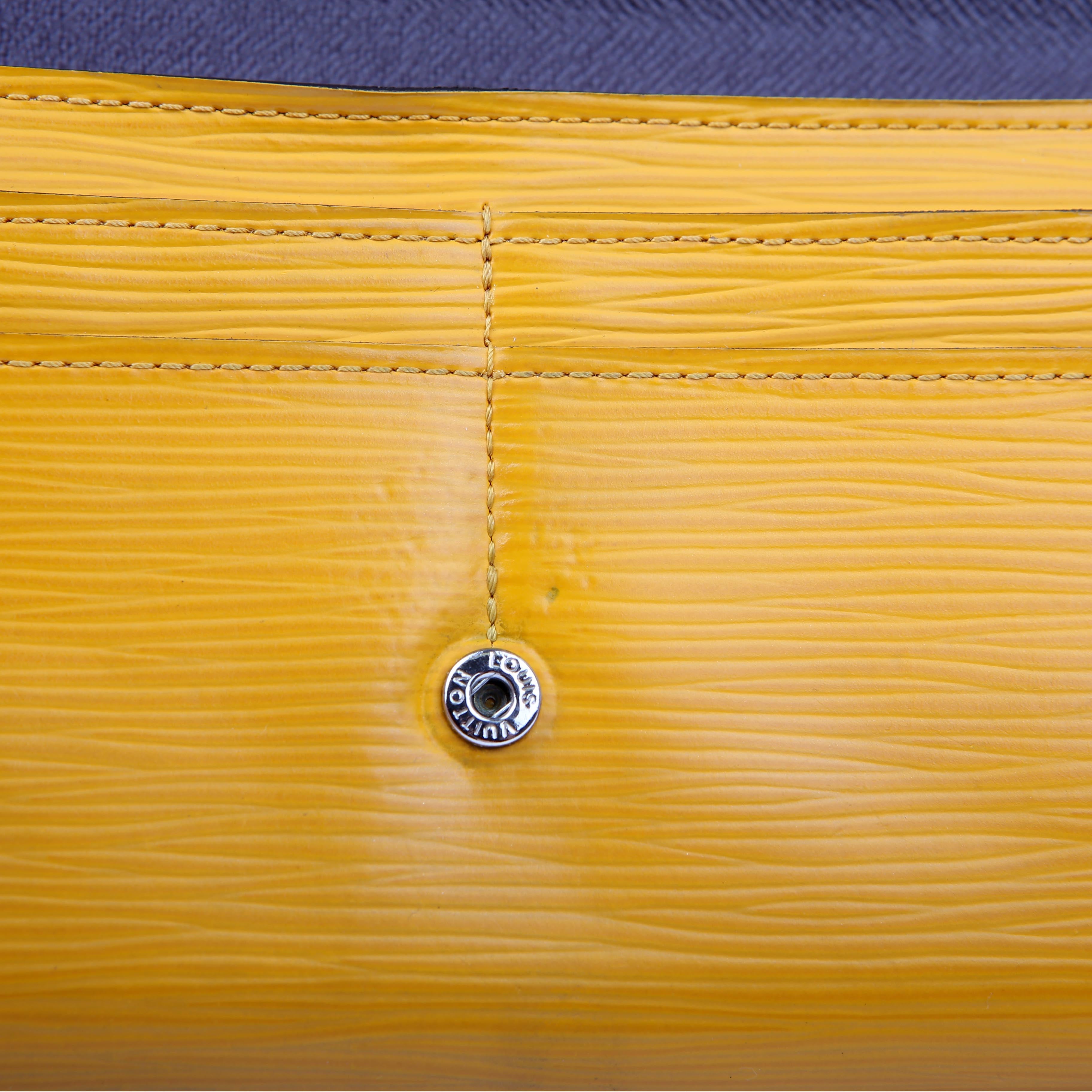Louis Vuitton Sarah Wallet Epi Newer Purple/Yellow