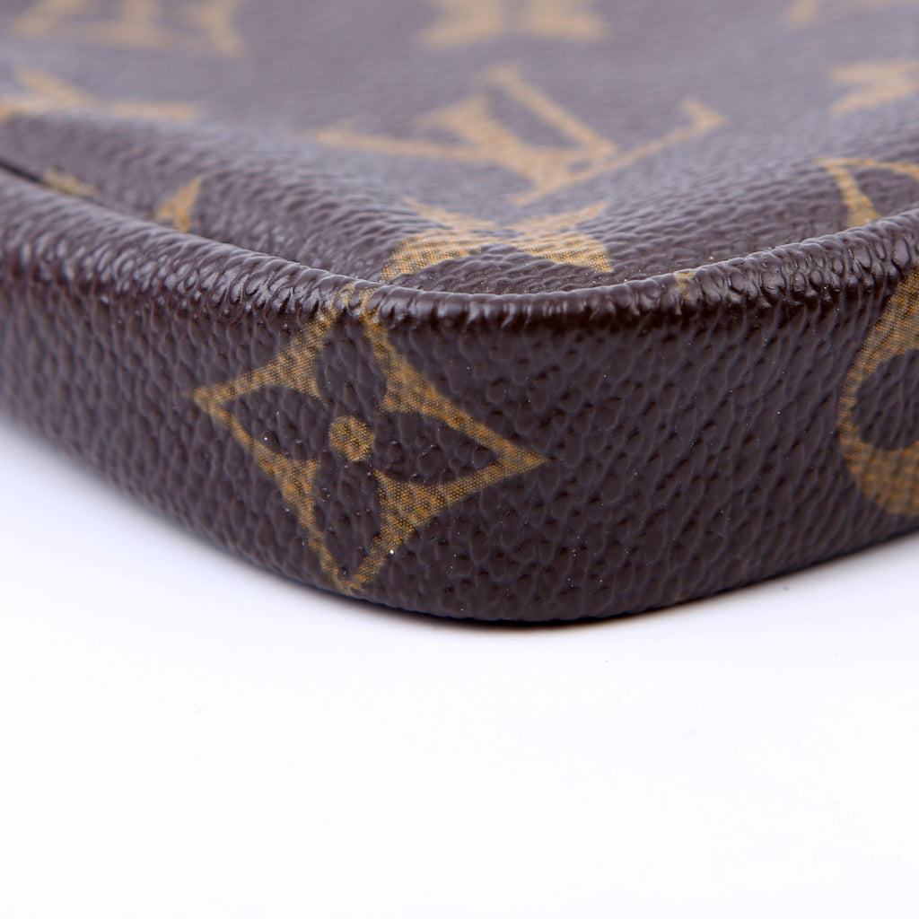 Louis Vuitton Pochette Accessories Mini Monogram