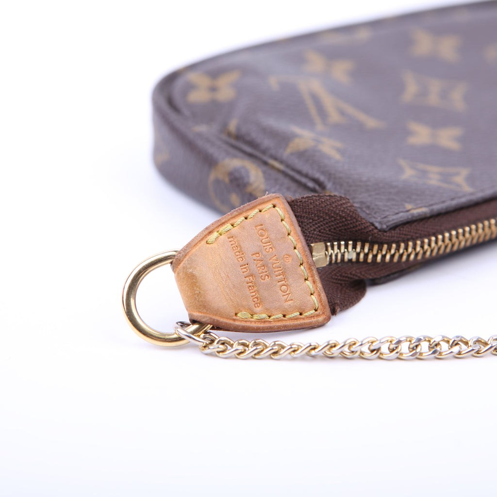 Louis Vuitton Pochette Accessories Mini Monogram