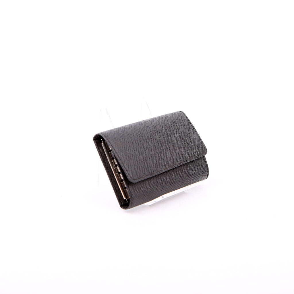 Louis Vuitton Multicles 6 Taiga Black