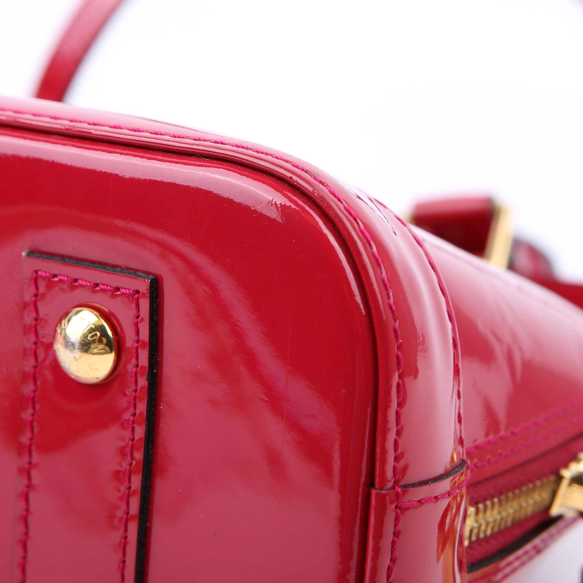 Louis Vuitton Alma BB Vernis Pink