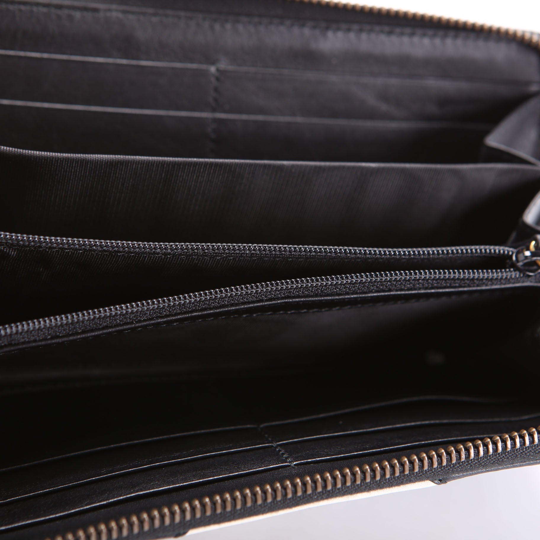 Gucci 443123 GG Marmont Zip Around Wallet Black/Ivory