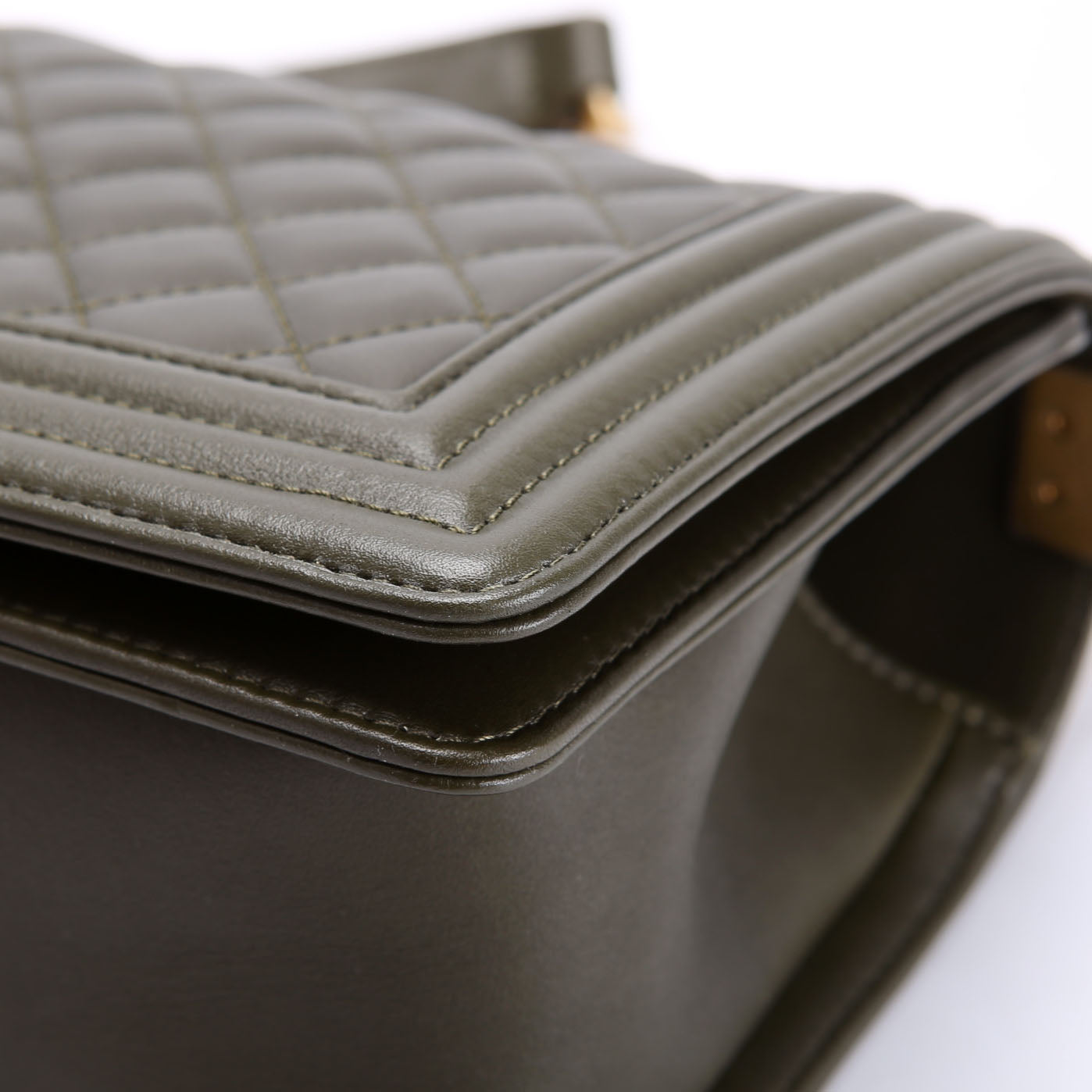 Chanel Boy Flap Medium Old Lambskin RFID Green