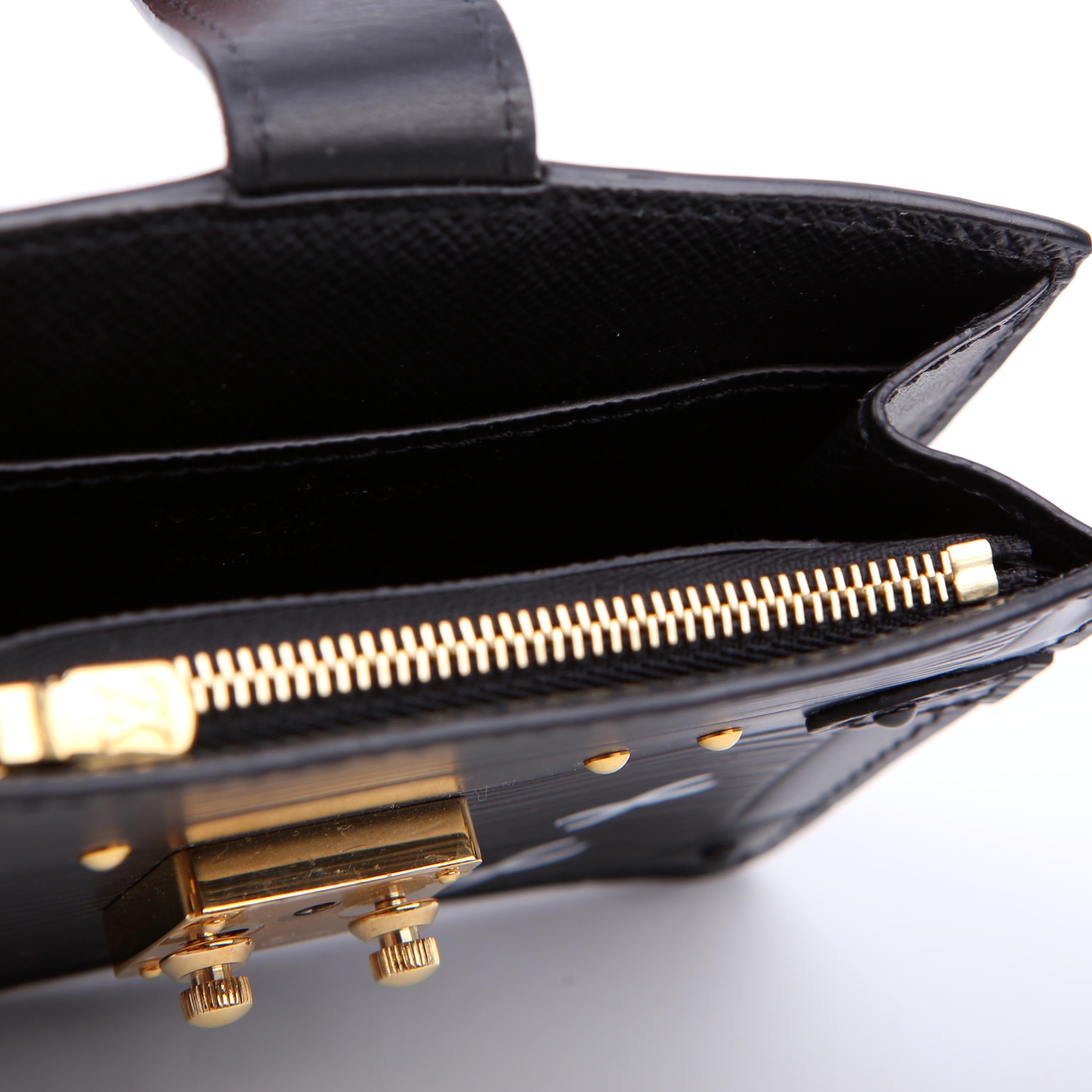 Louis Vuitton Trunk Multicartes Card Holder Epi Black