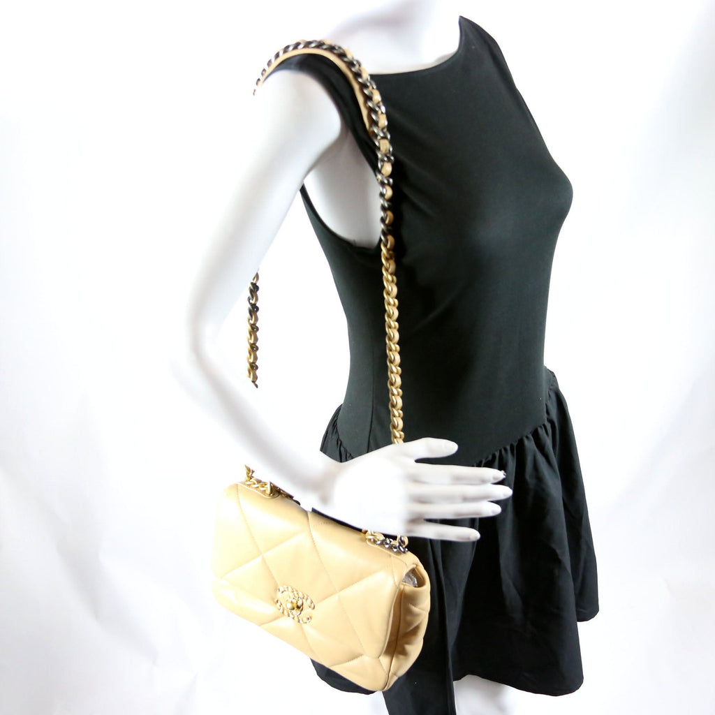 Chanel Quilted Lambskin 19 Medium Flap RFID Tan